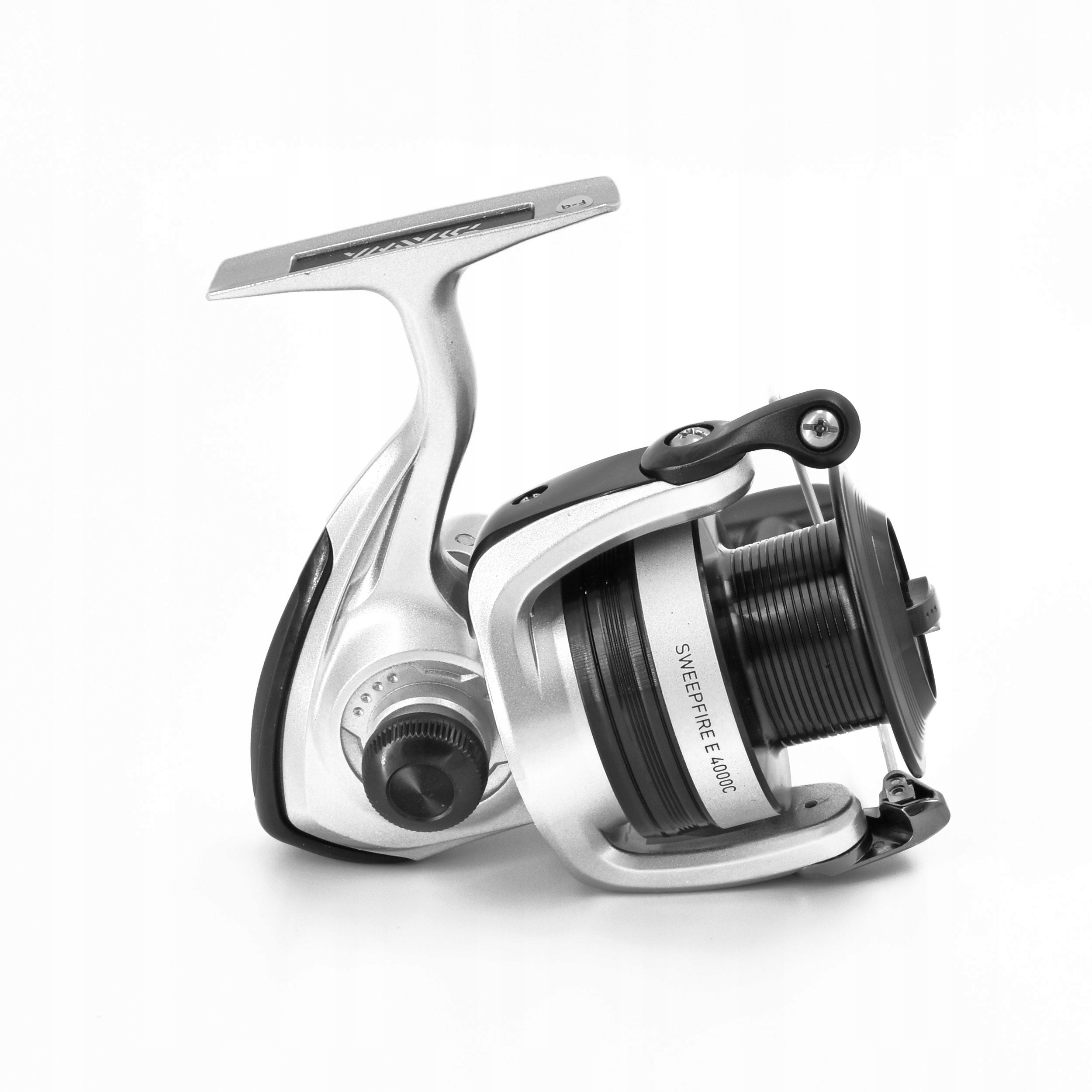 Spinning reel Daiwa Sweepfire EC 4000 1BB Manufacturer code 10118-400