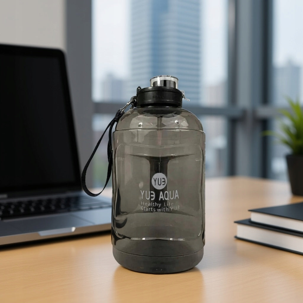 Sports Bottle 1,6L Water Bottle Large Fitness Gym Holder Color transparent
