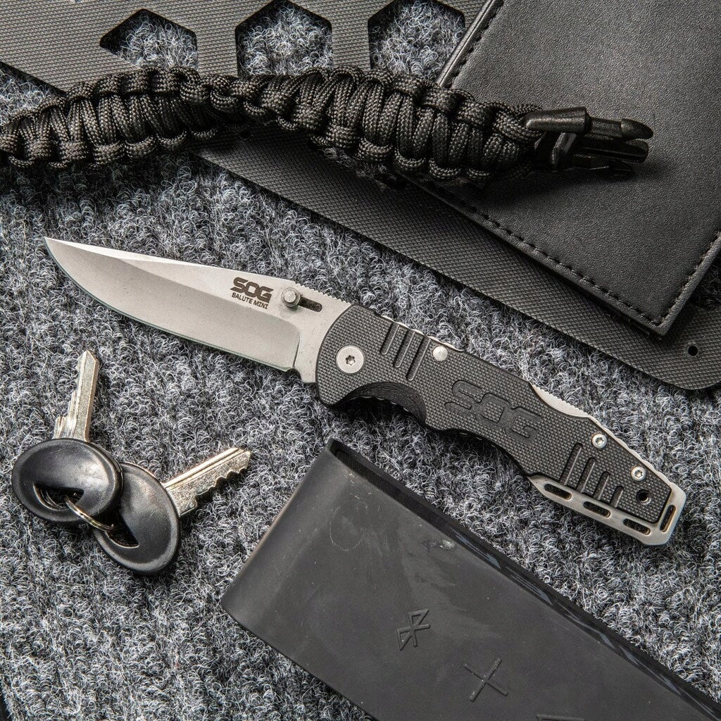 Spring knife SOG Manufacturer code 0729857002424
