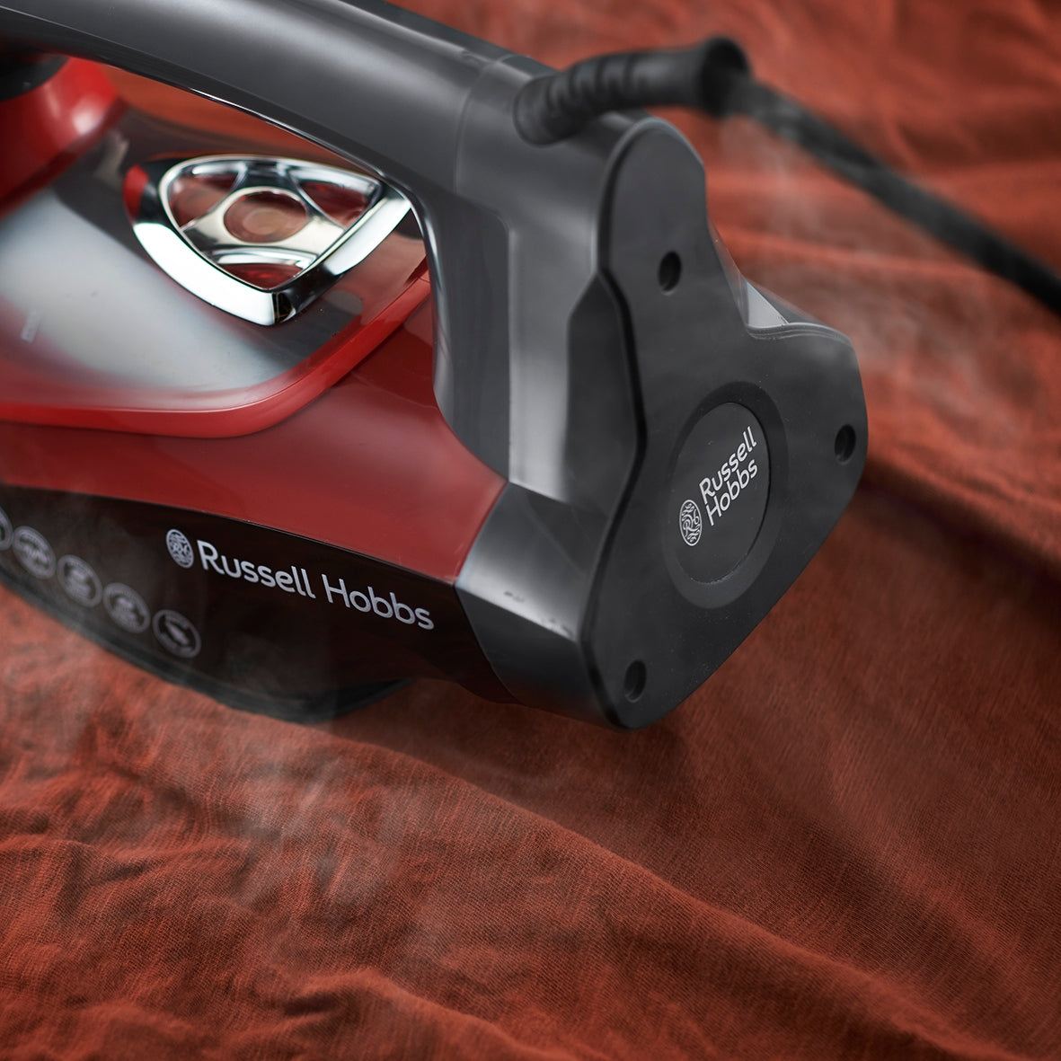 Steam iron Russell Hobbs One Temperature 25090-56 2600 W multicolor Dominant color red