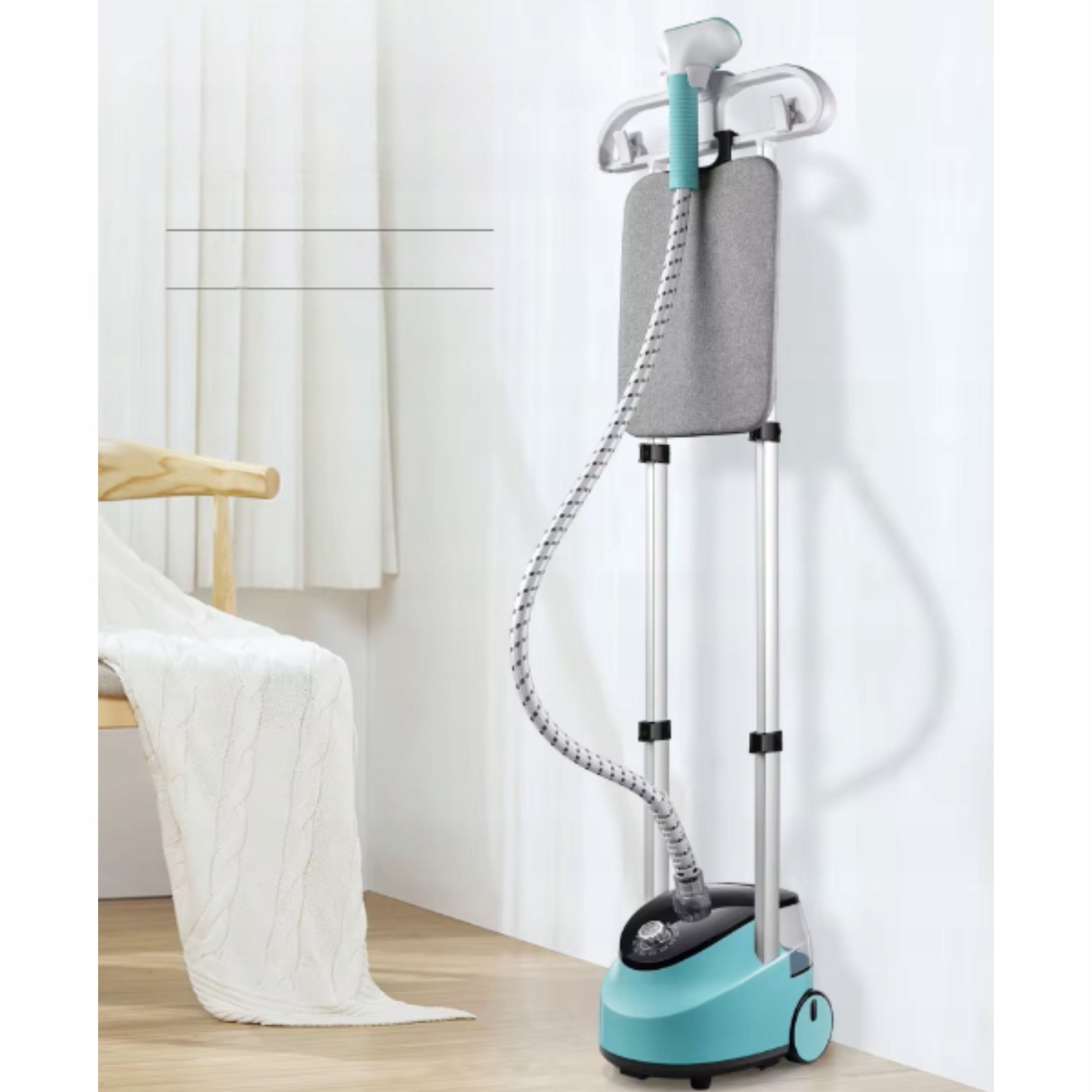 Steamer With Clothes Board Steamer 2in1 Steam Ironing System 2000W Dominant color blue