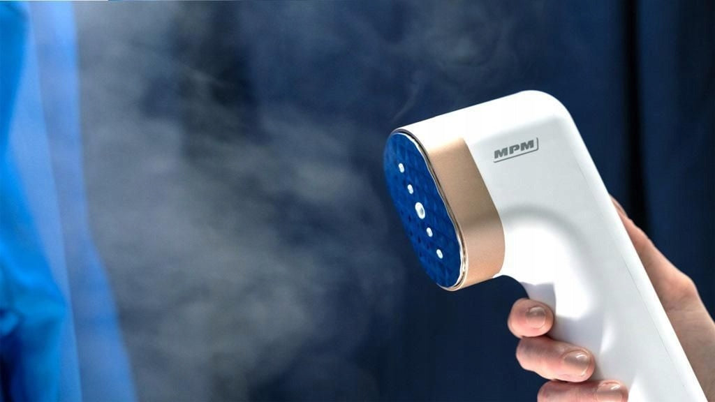 Steamer for clothes MPM MZP-04 1200W white and gold Packaging status original