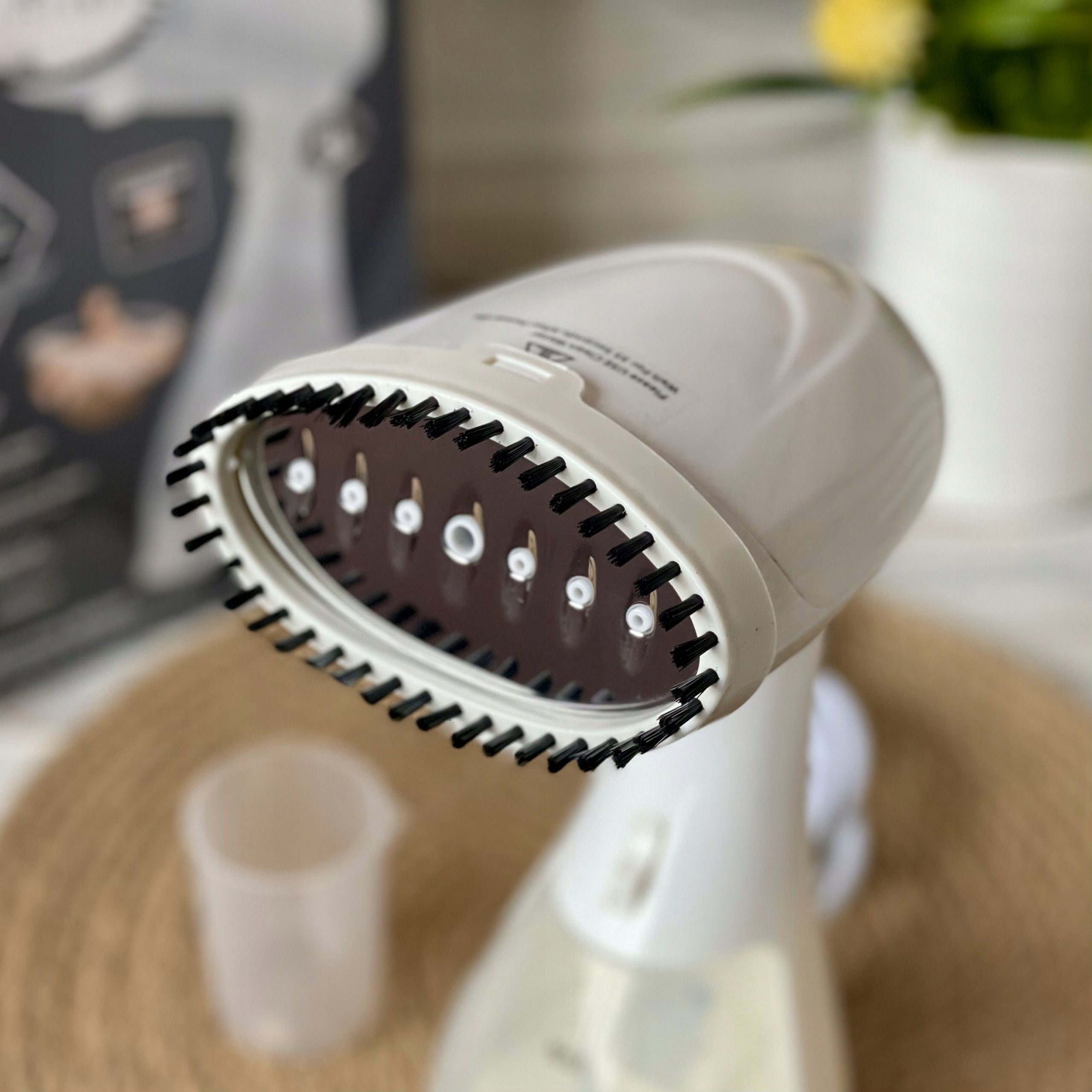 Steamer for clothes RAF R1214W EAN (GTIN) 5906233010852