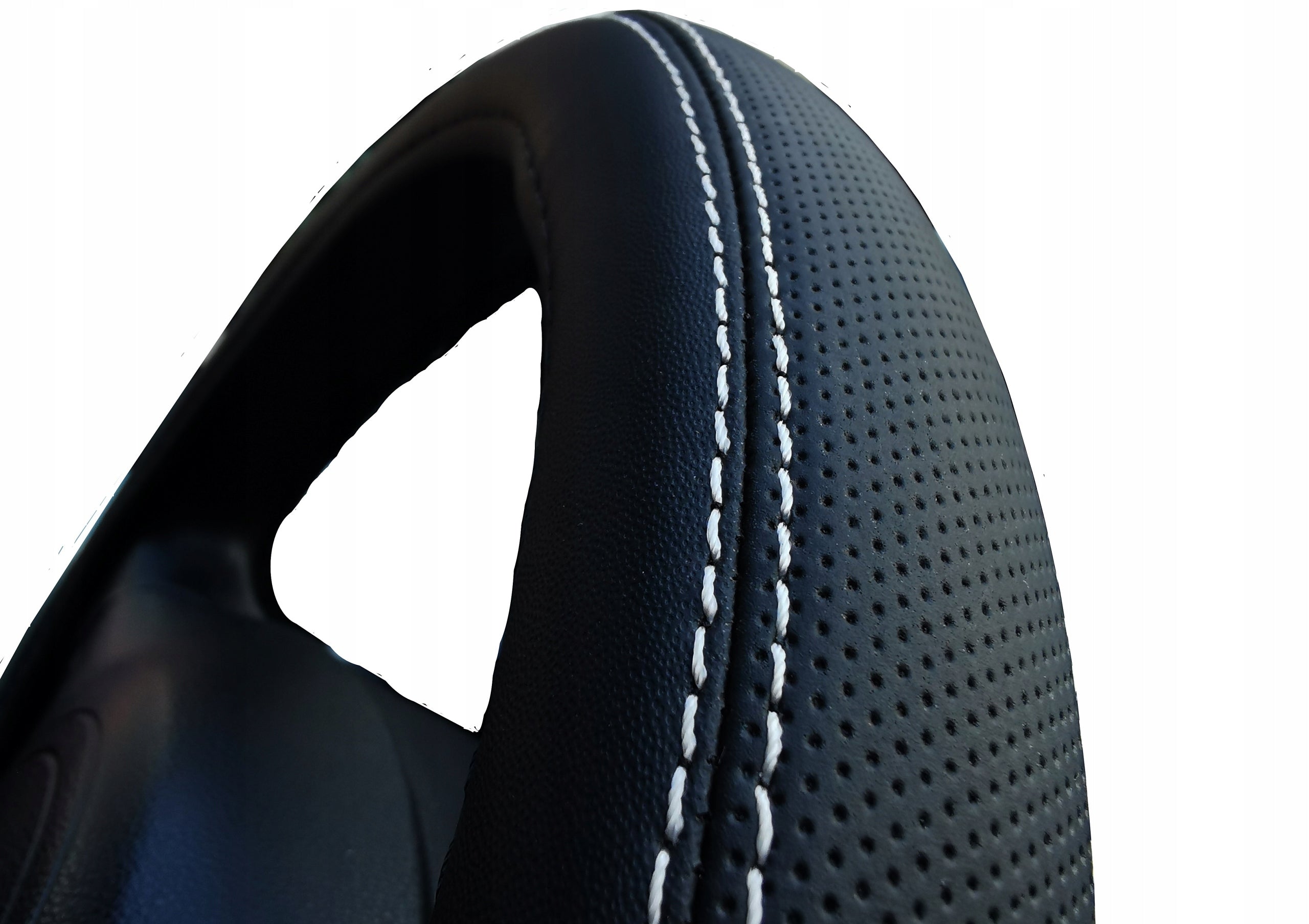Steering wheel cover Citroen C1 C2 C3 C4 C5 Berlingo perforated leather X