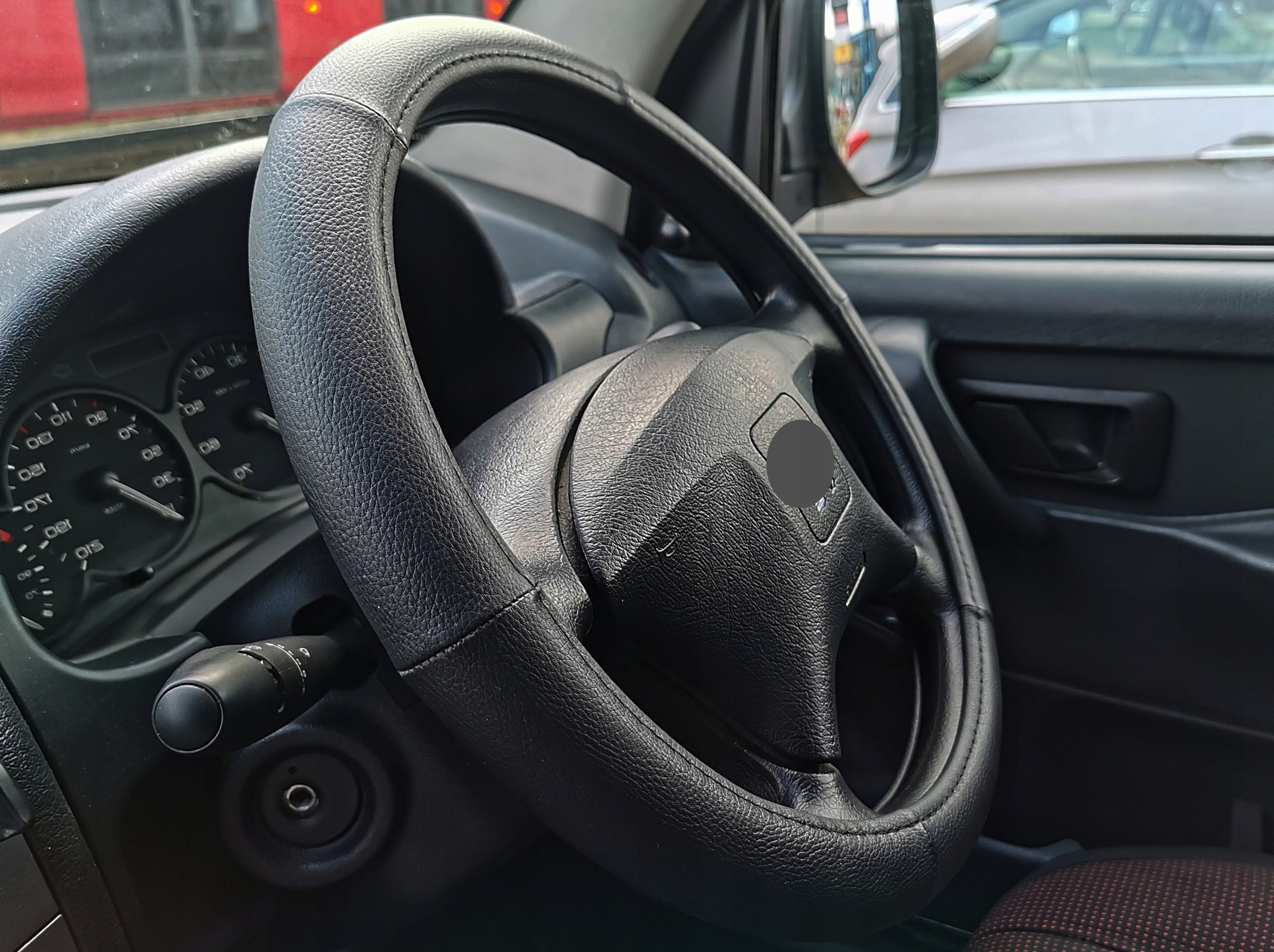 Steering wheel cover Ford Focus Mondeo Kuga BMAX CMAX SMAX leather BLACK EAN (GTIN) 5906109996976