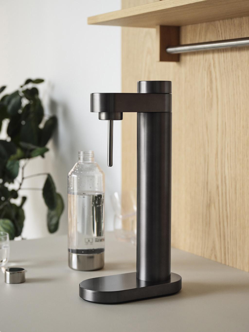 Stelton BRUS Saturator for Carbonated Water Black