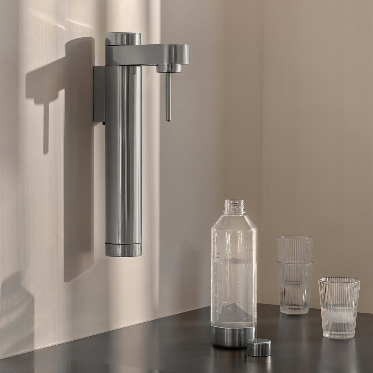 Stelton BRUS Wall Mounted Steel Saturator for Water Gasification / Silver EAN (GTIN) 5709846033689