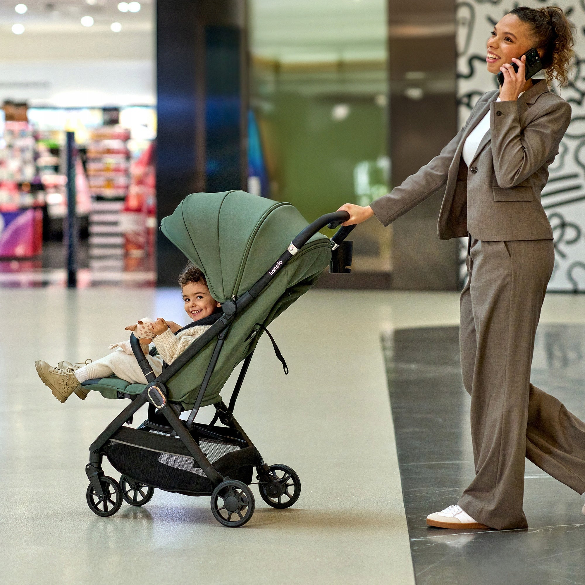 Stroller light folding with one hand COMPACT + accessories Lionelo Bess Packaging status original