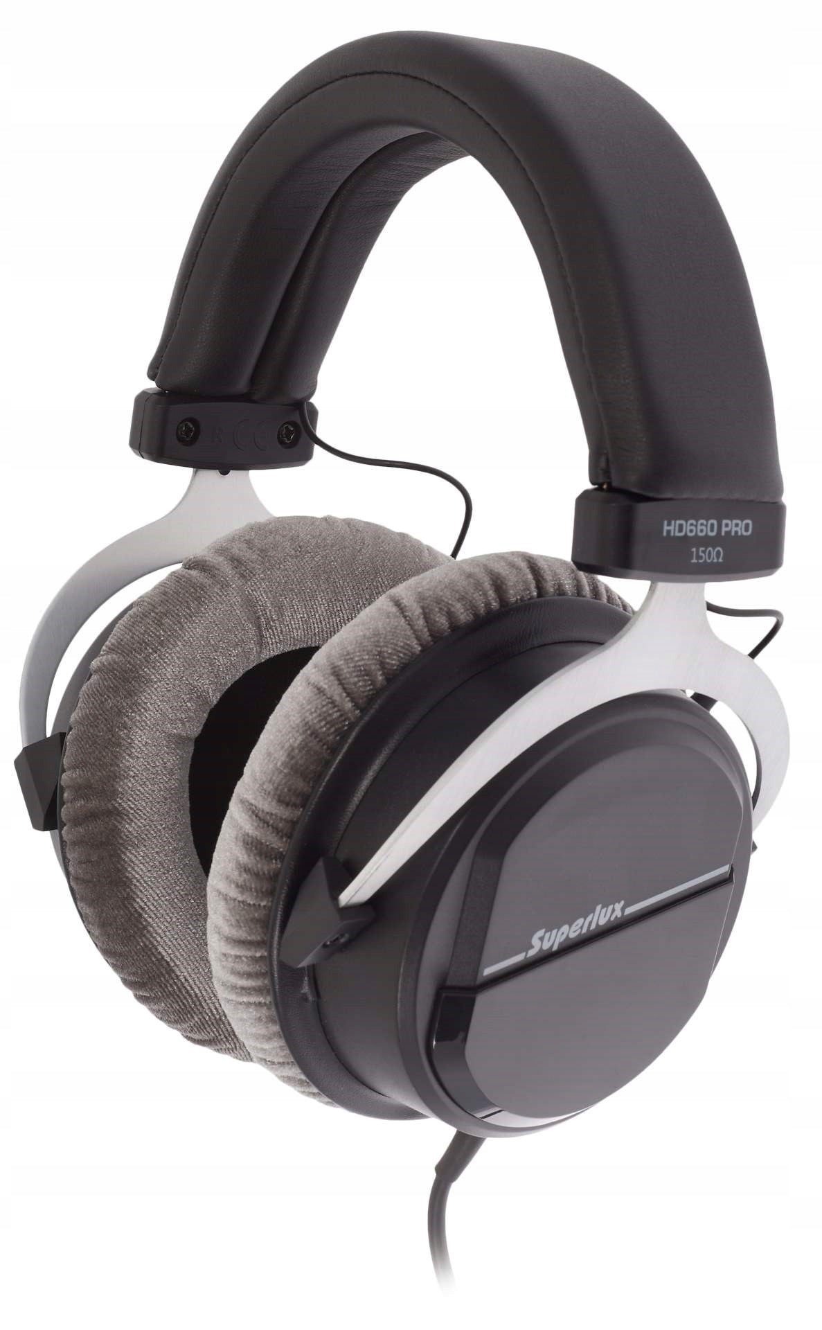 Superlux HD-660 Pro 32 Ohm Studio Headphones Closed Around-Ear