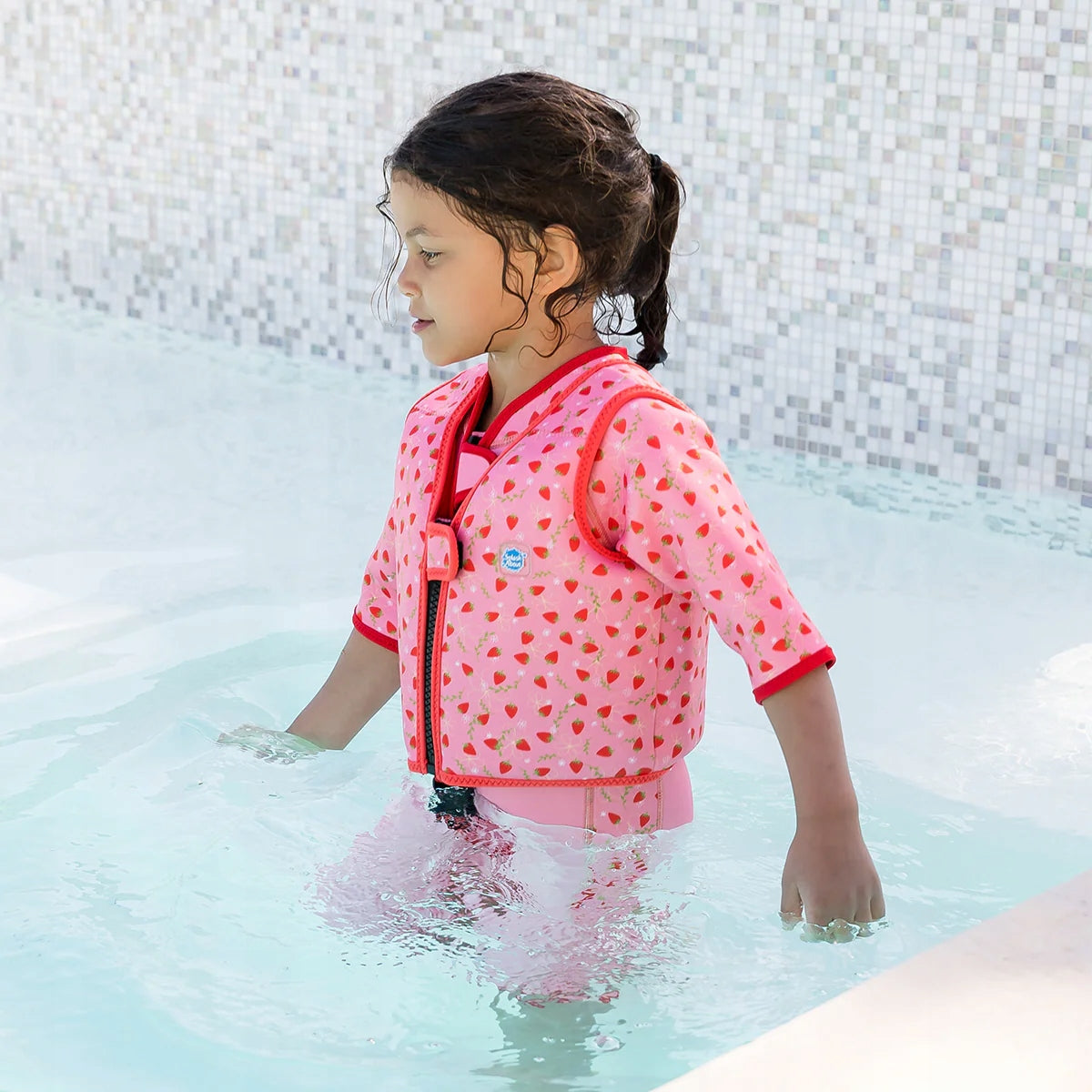Swim vest STRAWBERRY FIELD with belt 4-6 years EAN (GTIN) 5061016536049