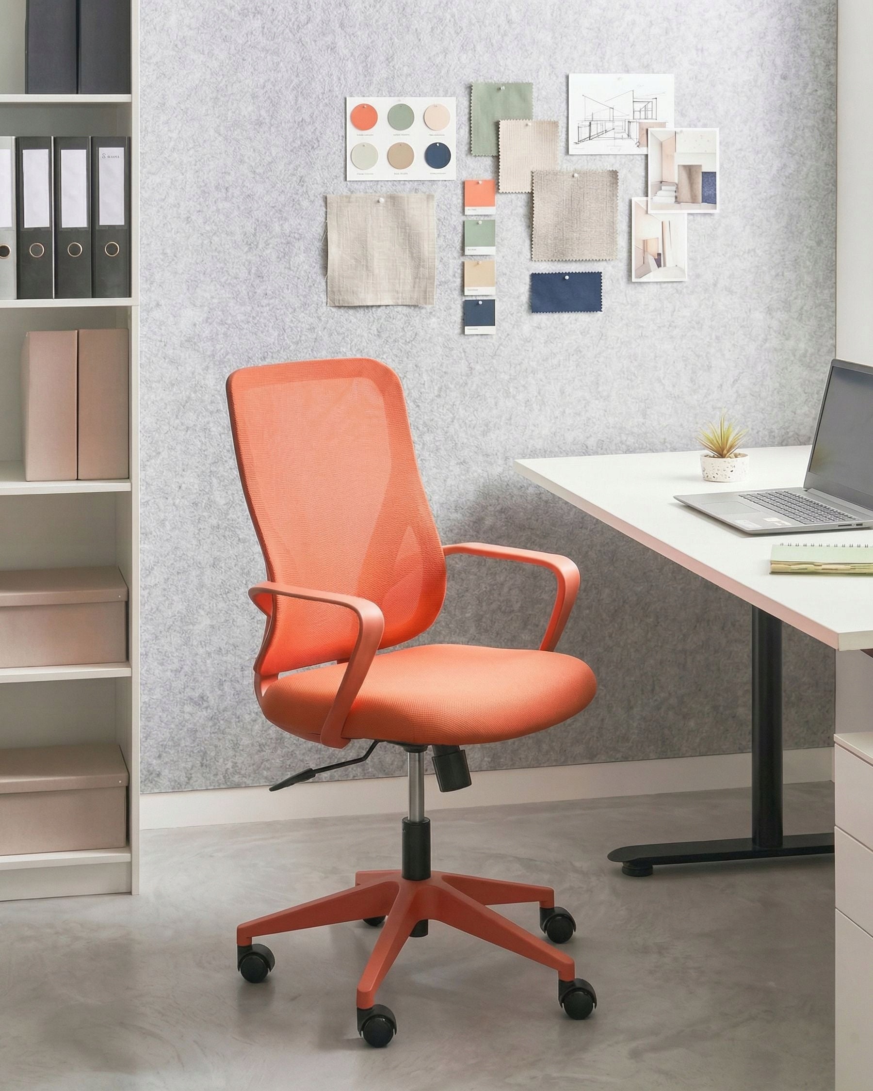 Swivel office chair on wheels orange Packaging status original