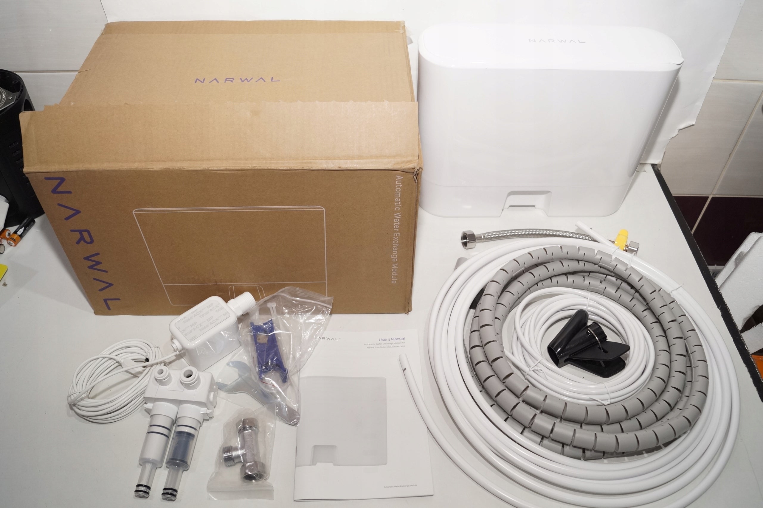 System water exchange station Narwal Automatic Water Exchange System white Manufacturer code CP-PJ-B00021-00-00