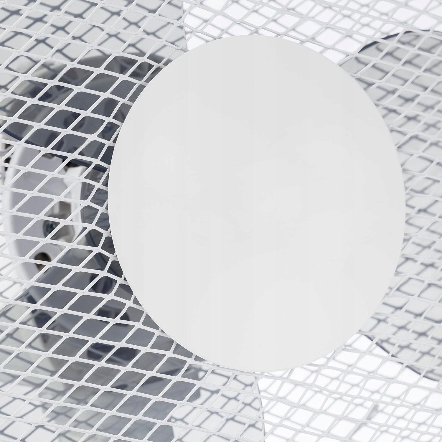 TABLE FAN DESK FAN QUIET POWERFUL FOR OFFICE Dominant color white