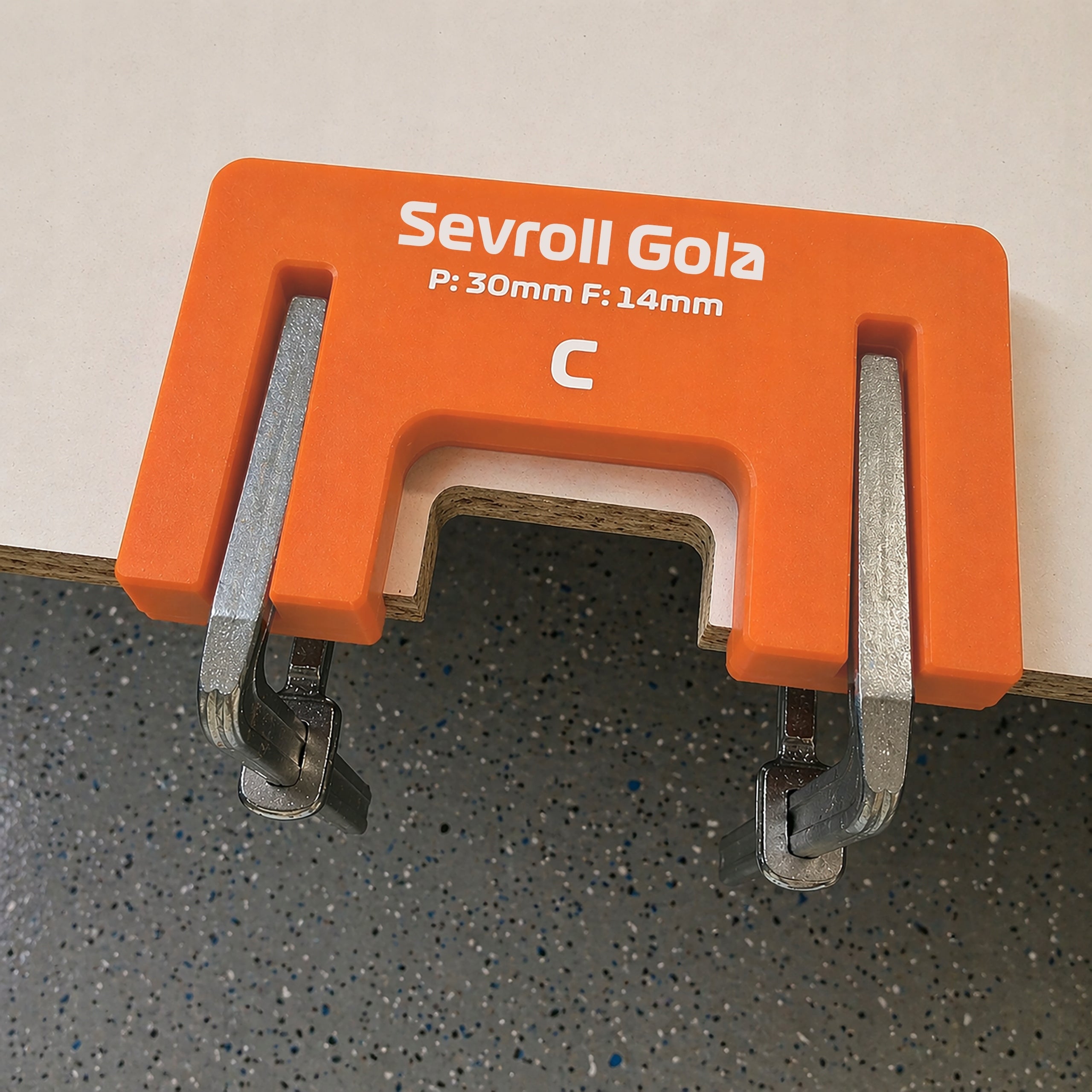 TEMPLATE FOR MILLING HANDLES SEVROLL GOLA TEMPLATE FOR CUTTING Manufacturer code Szablon Sevroll Gola
