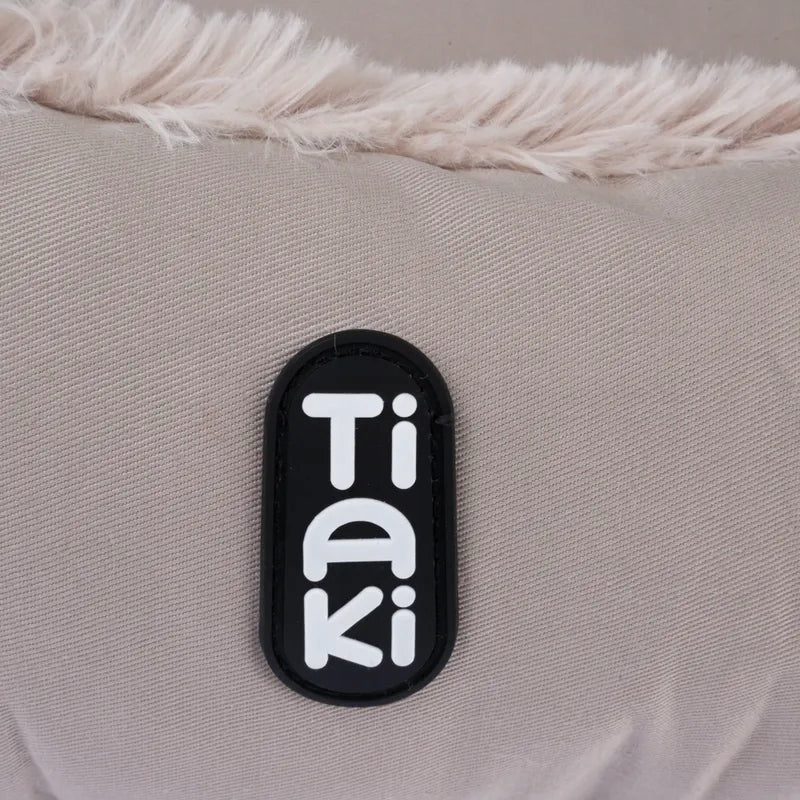 TIAKI - Fluffy Bone - 50 x 40 x 20 cm Product width 40 cm