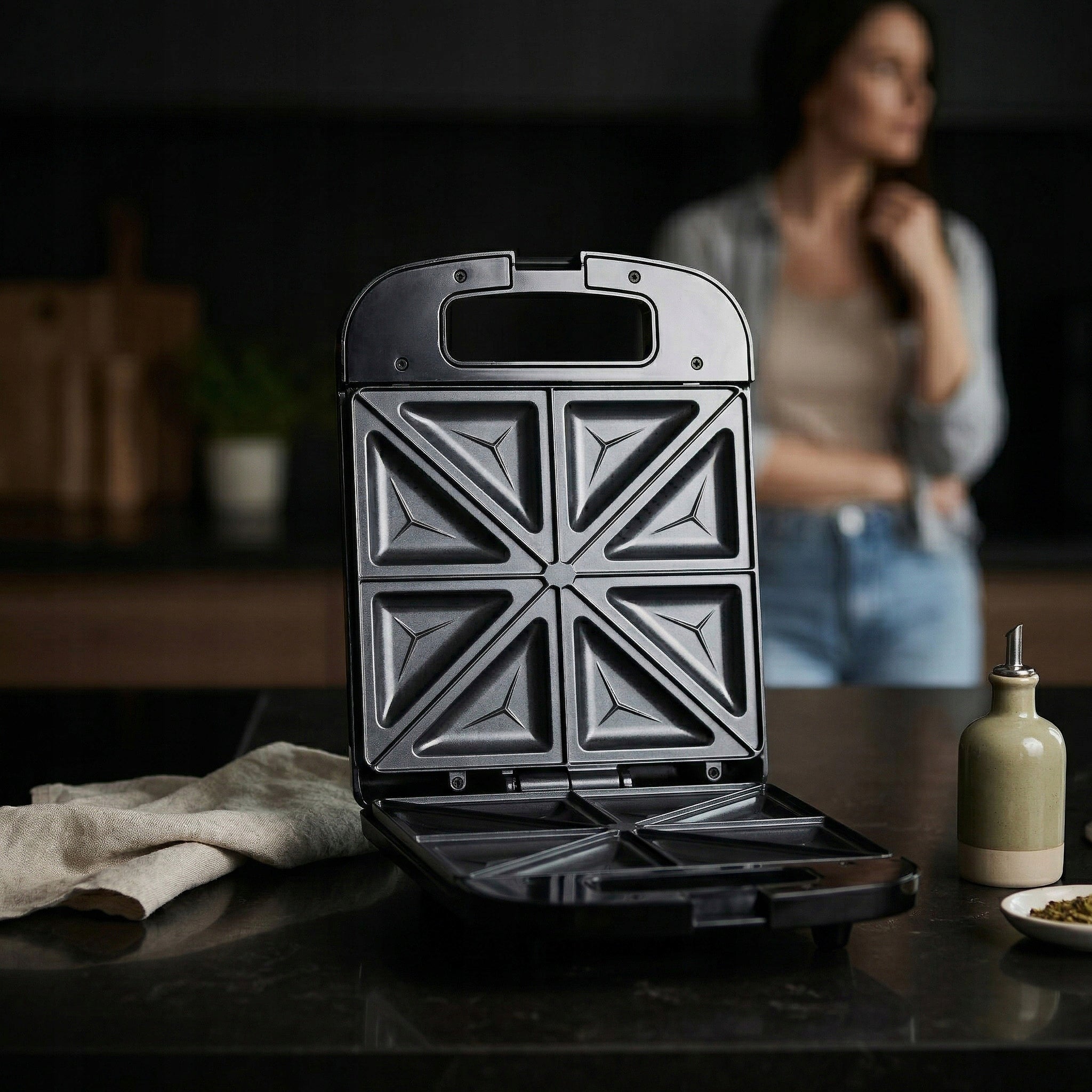 TOASTER OVEN TOASTER FOR 4 SANDWICHES LARGE TOAST SANDWICH QUICK CROUTONS + TONGS Packaging status original