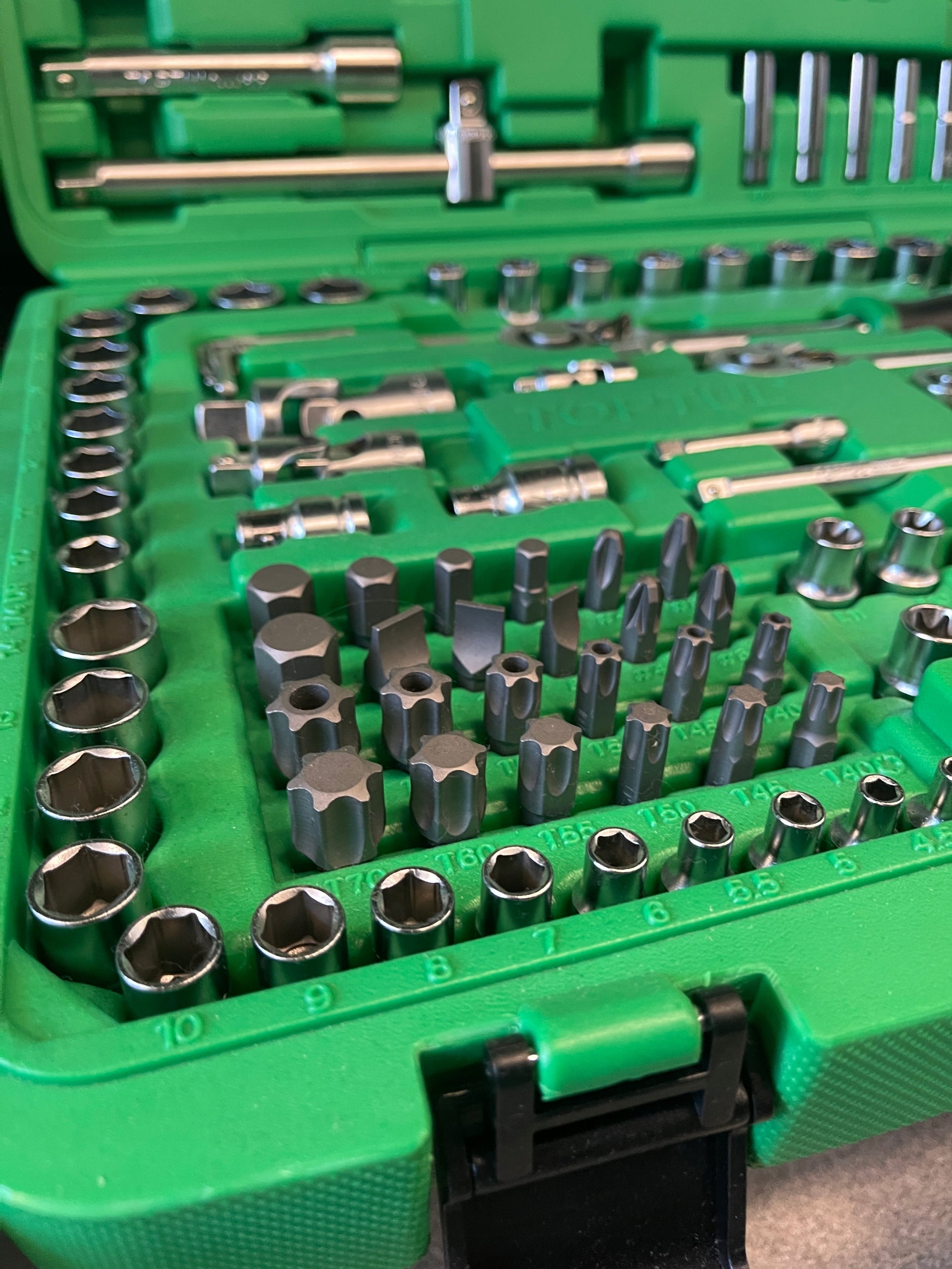 TOOLKIT GCAI151R TOPTUL Manufacturer code GCAI151R