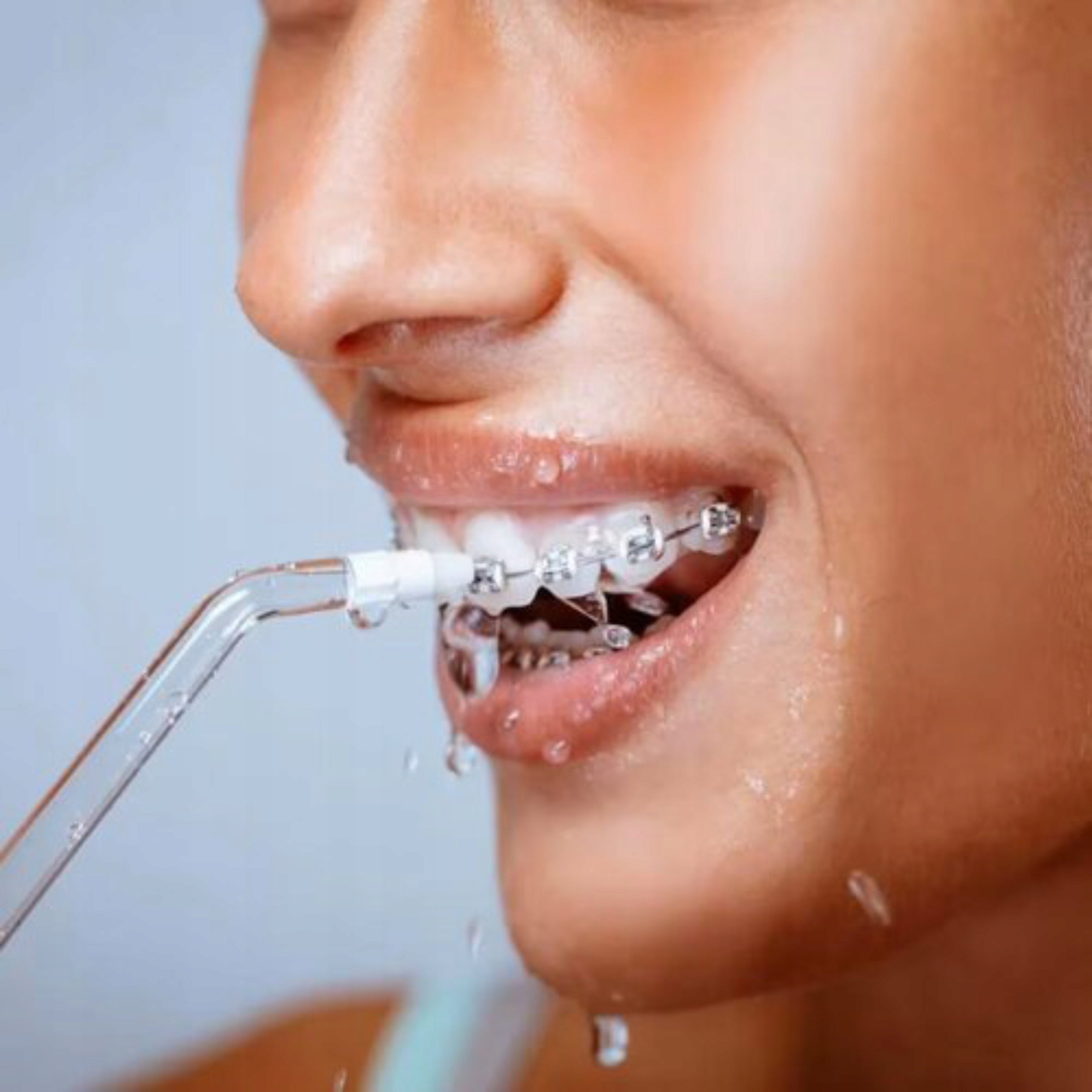 TOOTH IRRIGATOR WIRELESS DENTAL STRONG 5 NOZZLES 3 MODES BLACK Manufacturer code Irygator bezprzewodowy L10