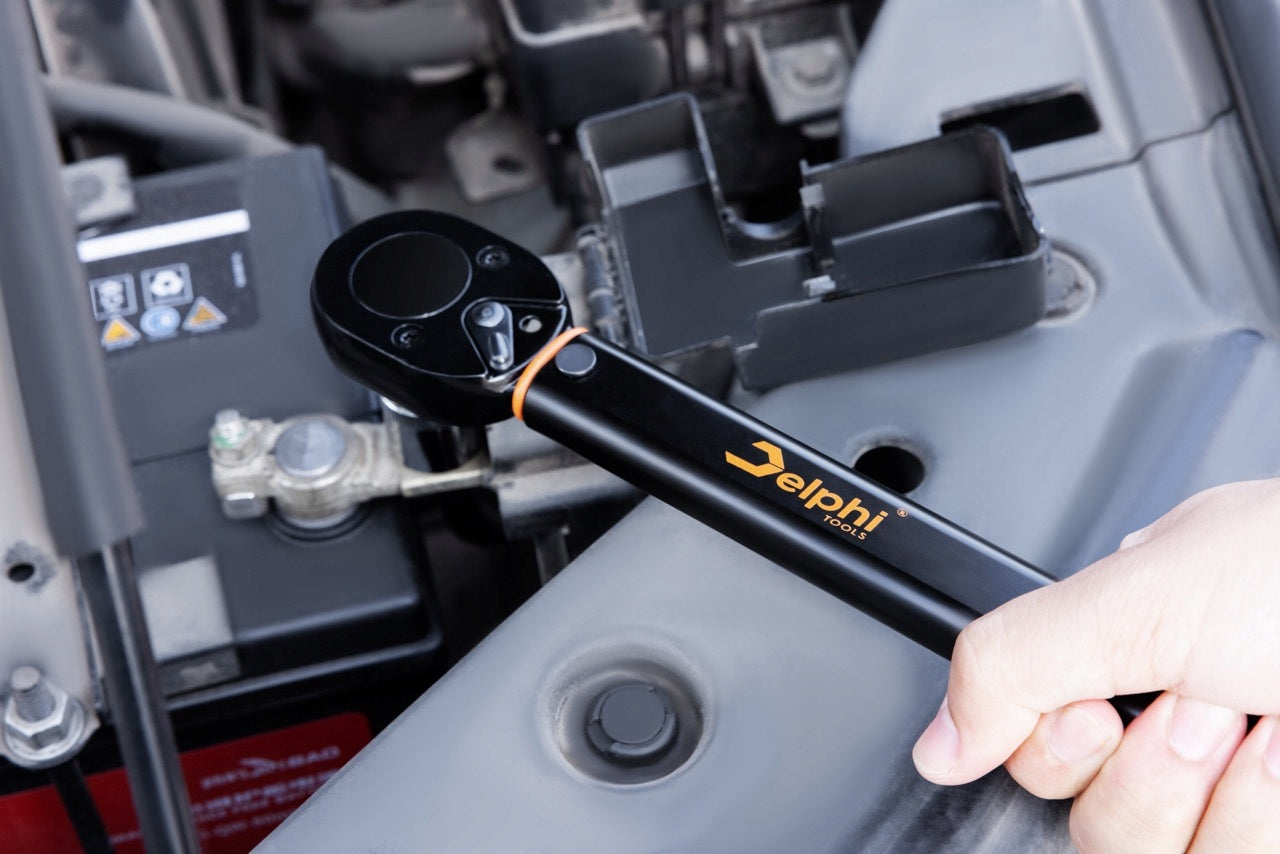 TORQUE WRENCH 1/2 28-210Nm CrMO & CrV FOR WHEELS CALIBRATION CERTIFICATE Key type torque
