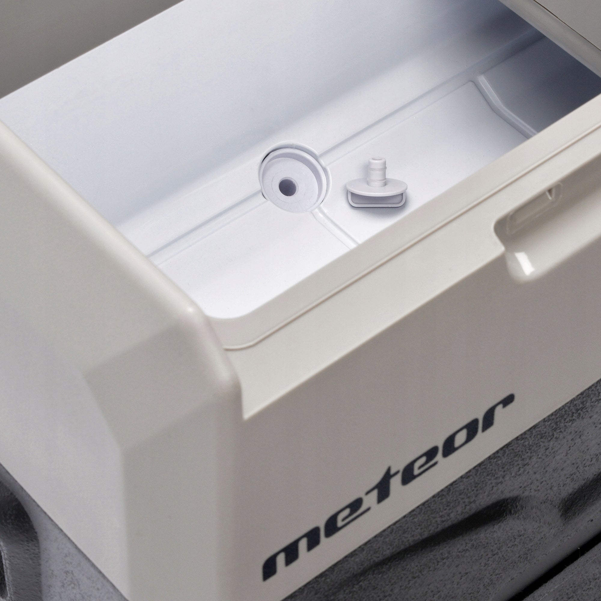 TOURIST COMPRESSOR FRIDGE ELECTRIC PORTABLE METEOR CX30 Manufacturer code 22805
