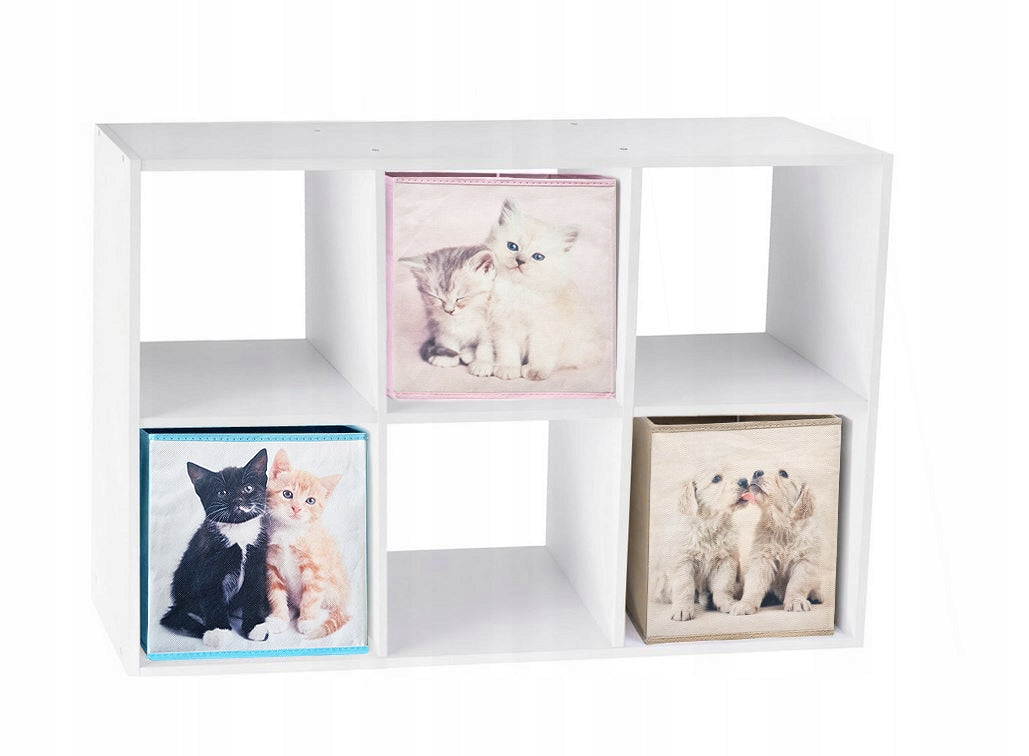 TOY BOX ORGANIZER CONTAINER MADE OF BLUE MATERIAL WITH KITTENS Brand Product Placement