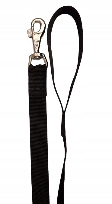 TRADITIONAL TRAINING DOG LEASH, LARGE CARABINER, BLACK 5M EAN (GTIN) 5906022505750