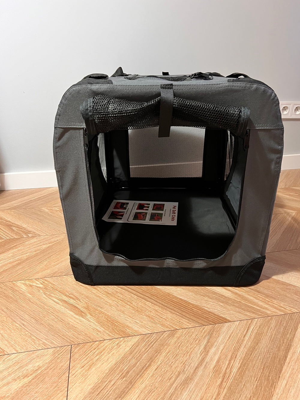 TRANSPORTER FOLDING PLAYPEN BAG BED WITH VENTILATION FOR DOG 52x52x70 Packaging status original