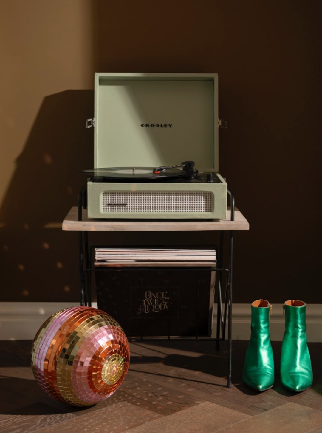 TURNTABLE VOYAGER CR8017B-SA - CROSLEY Brand Crolsey