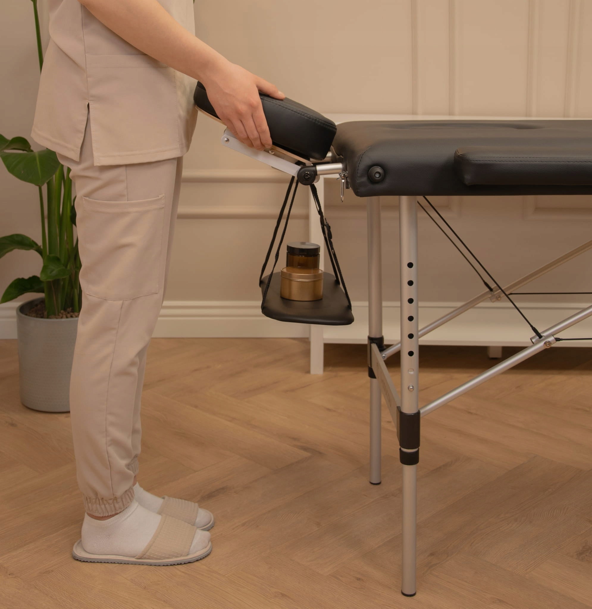 Table Massage Bed Folding 3 Segments Cosmetic Eyelash Portable Aluminum Manufacturer code A3cz