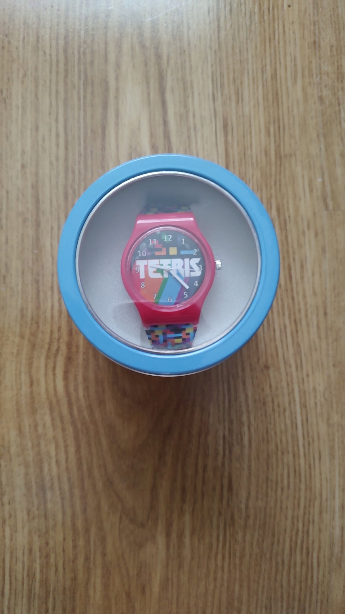 Tetris analog watch in a can 504044 Manufacturer code 185504044