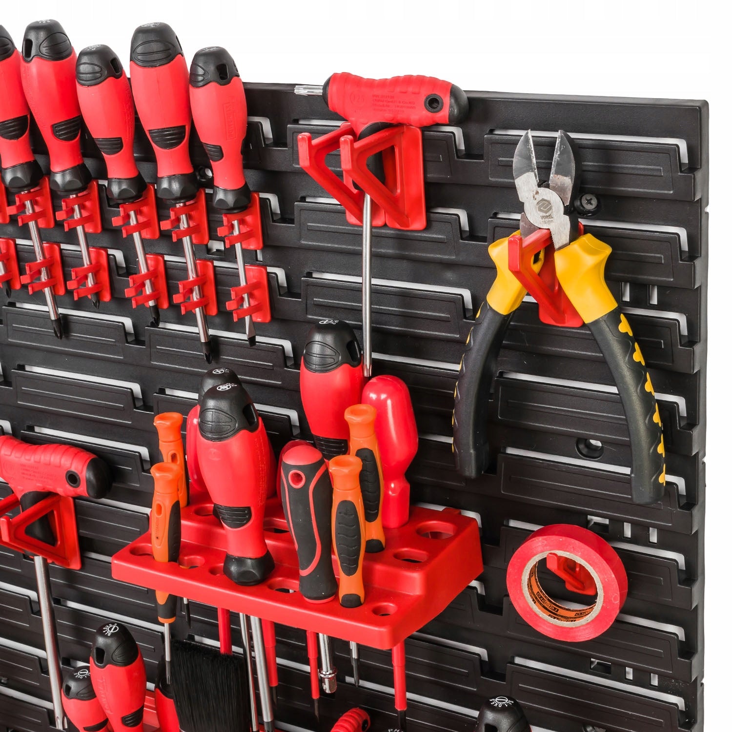 Tool board 34 containers + handles and shelves Product width 115.2 cm