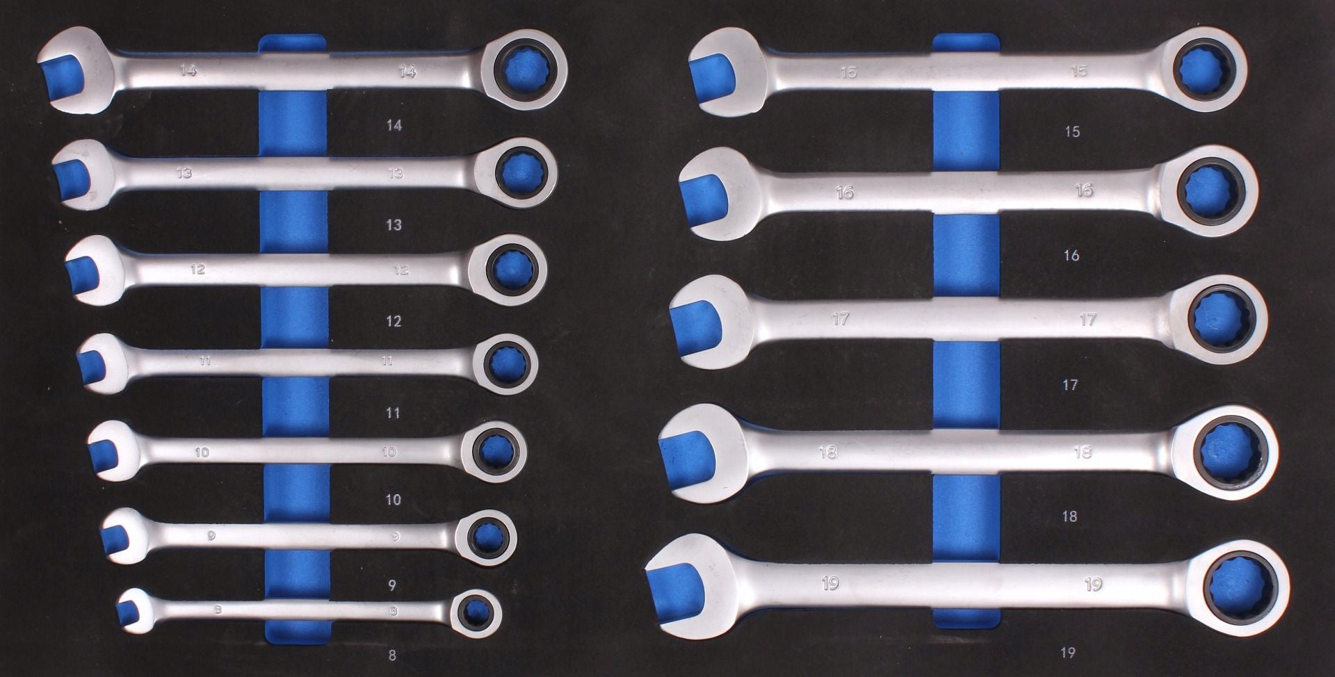 Tool case with tool set - 97 elements Brand Airpress