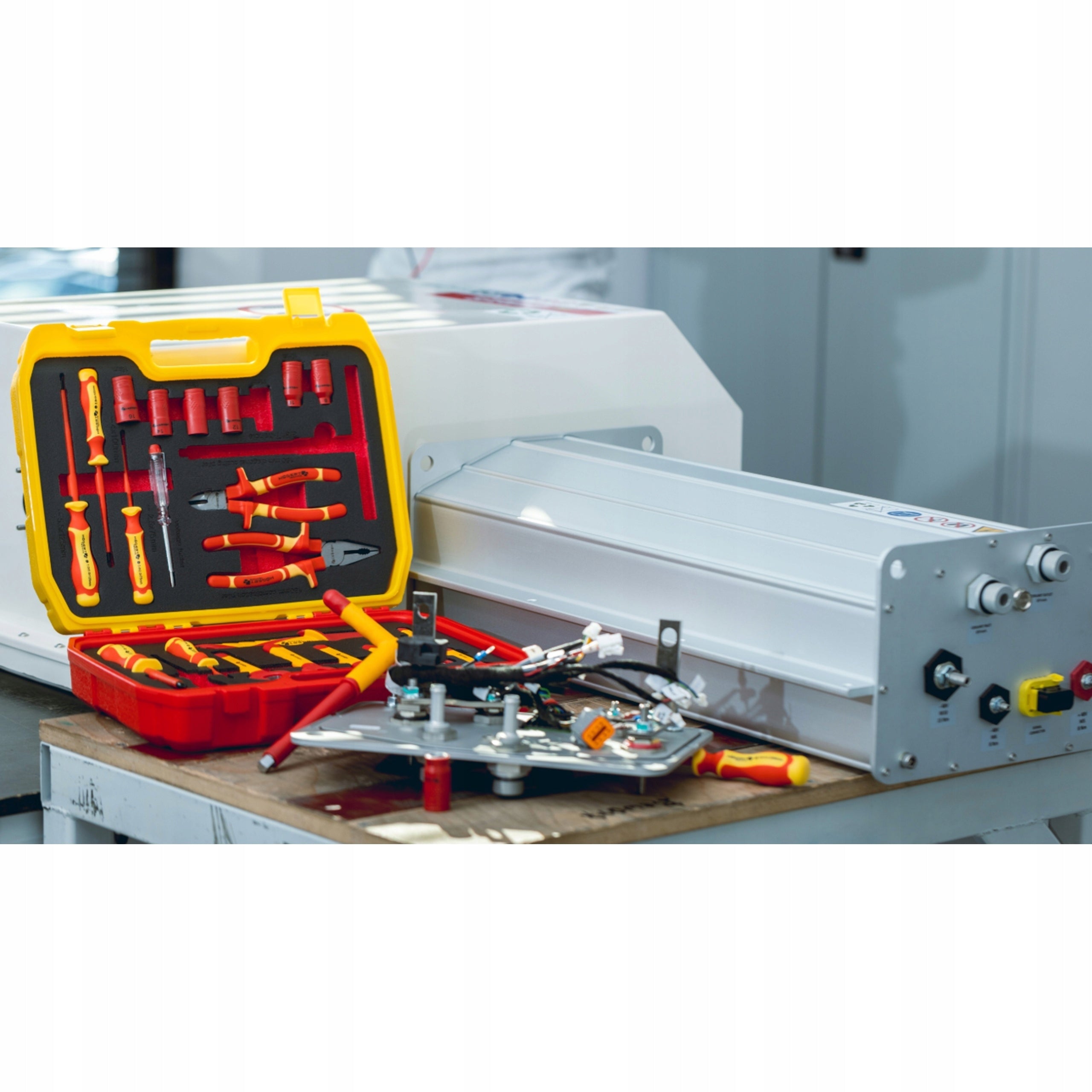 Toolkit Falon-Tech 25 el. insulated 1000 V VDE Brand Falon-Tech