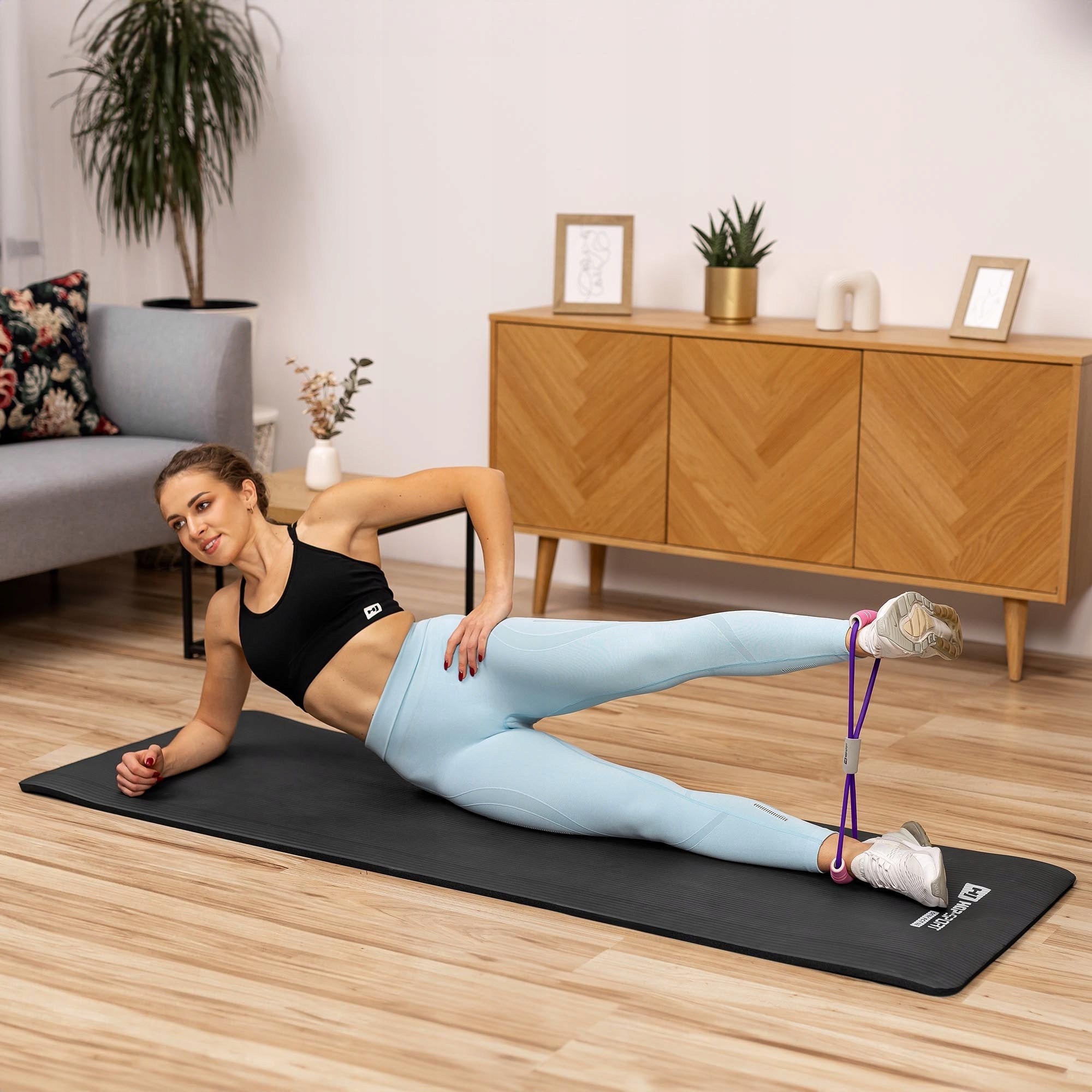 Training rubber expander for stretching exercises strong handles Color multicolor