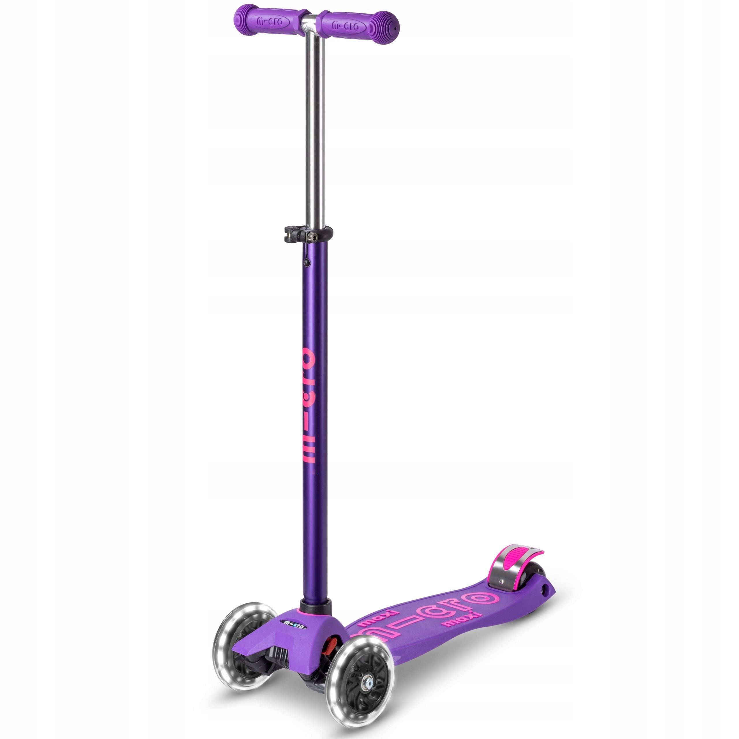 Tricycle Scooter for Kids Micro Maxi Deluxe LED Wheels LED Purple Manufacturer code MMD066