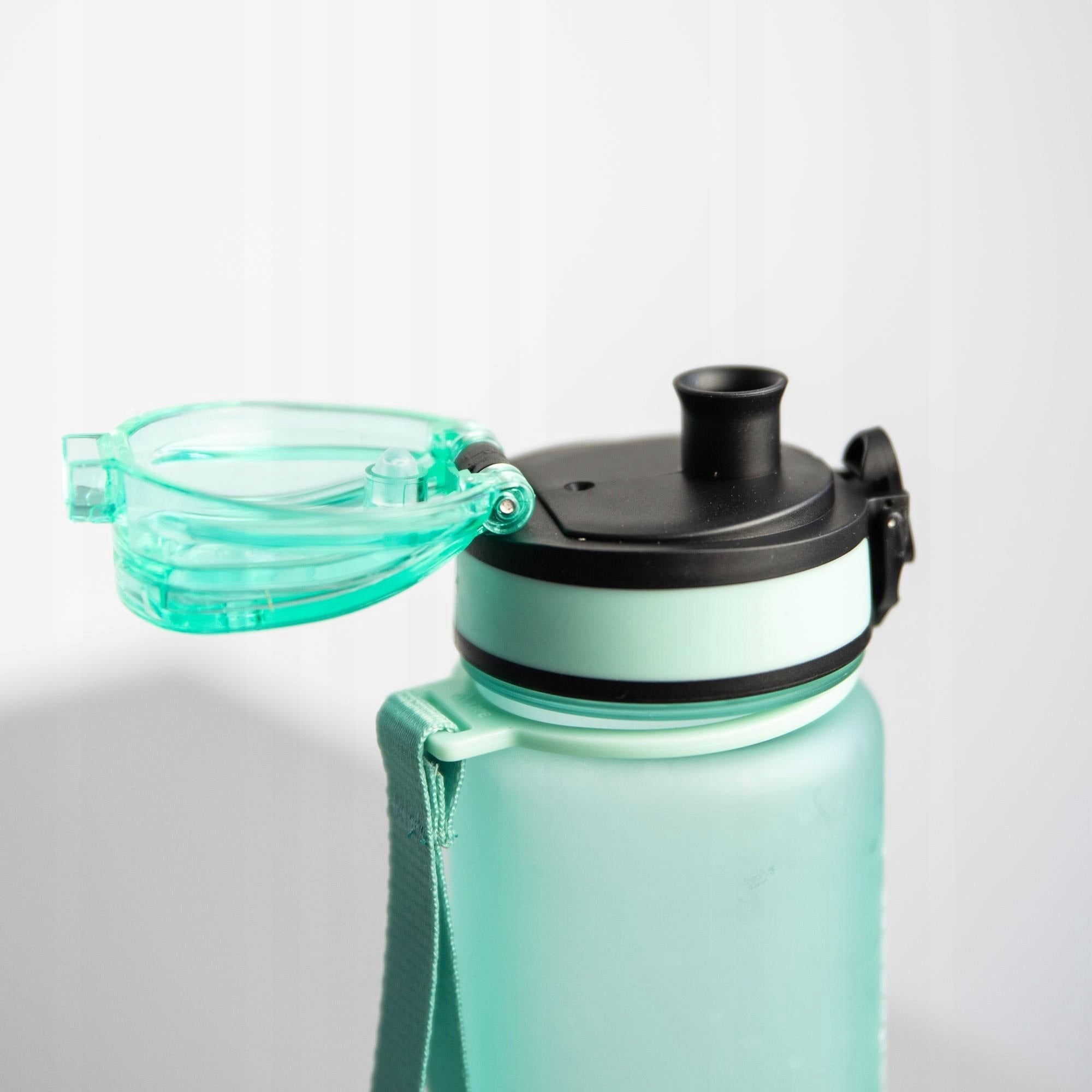 Tritan water bottle 500 ml water bottle with measuring cup Wessper Tritan sealed Brand Wessper