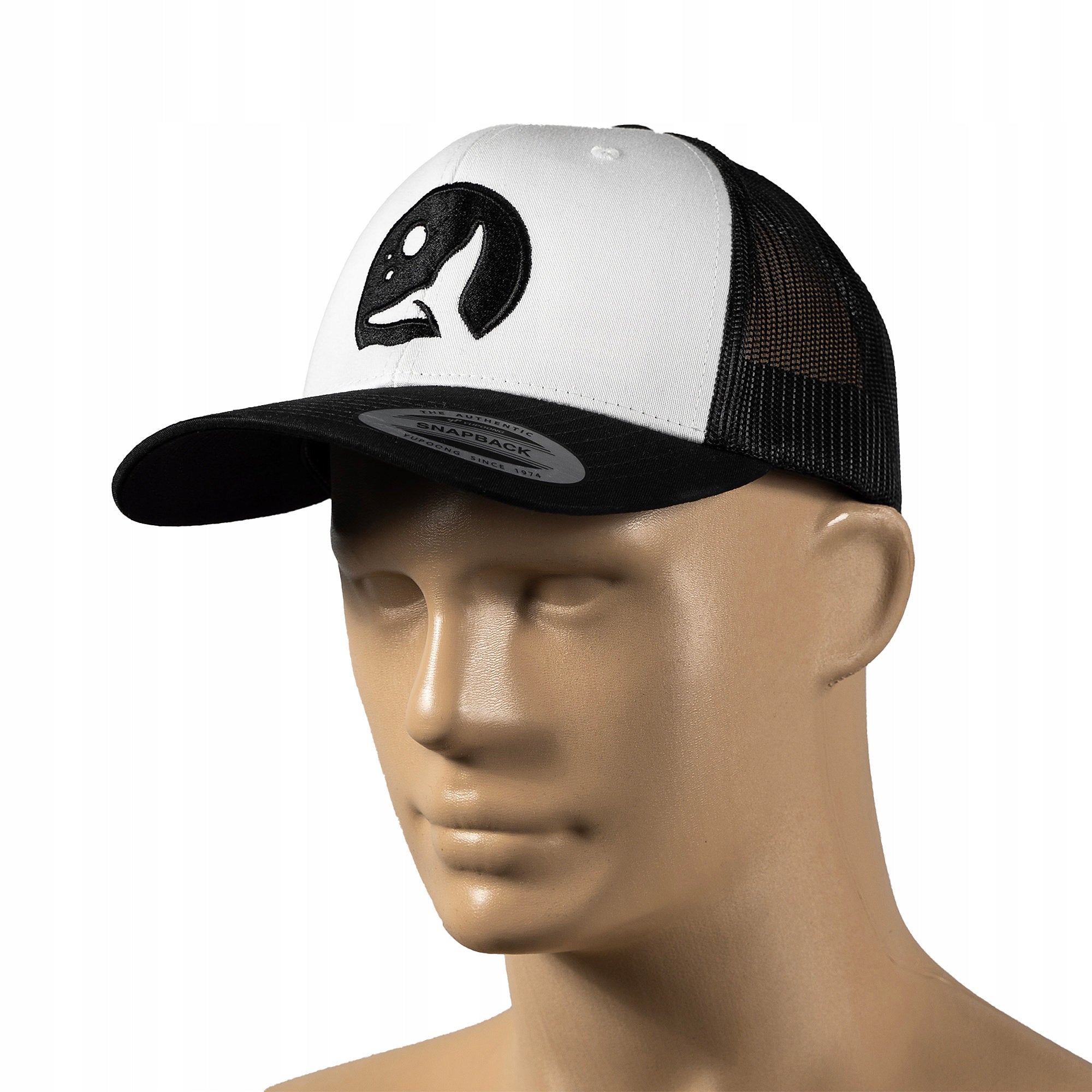 Trucker's Cap Moonfin White Front