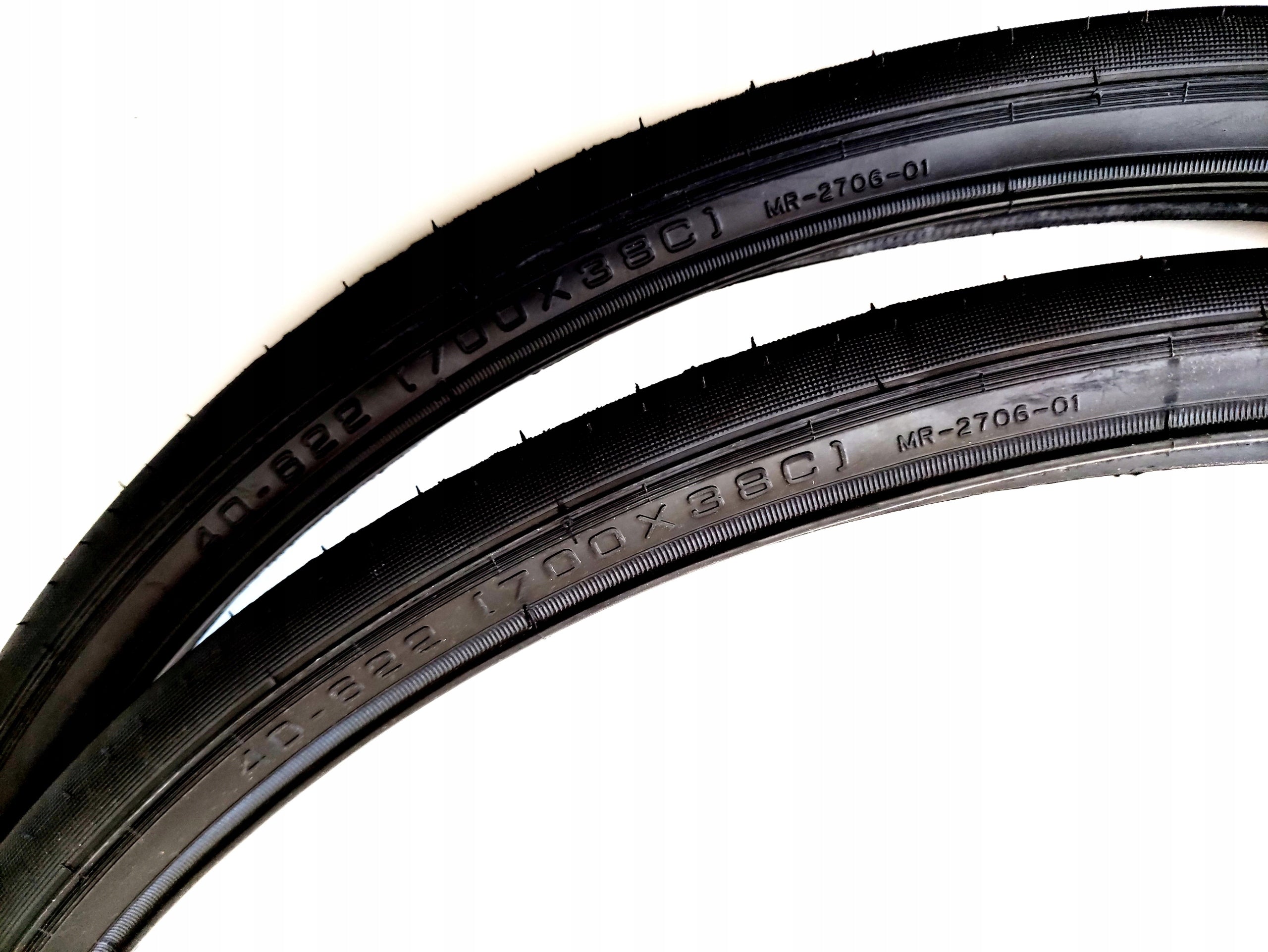 Tyre Gravel MTRAXX 700x38c Bicycle ENDURANCE Black 40-622 2PCS NEW Tire type wired
