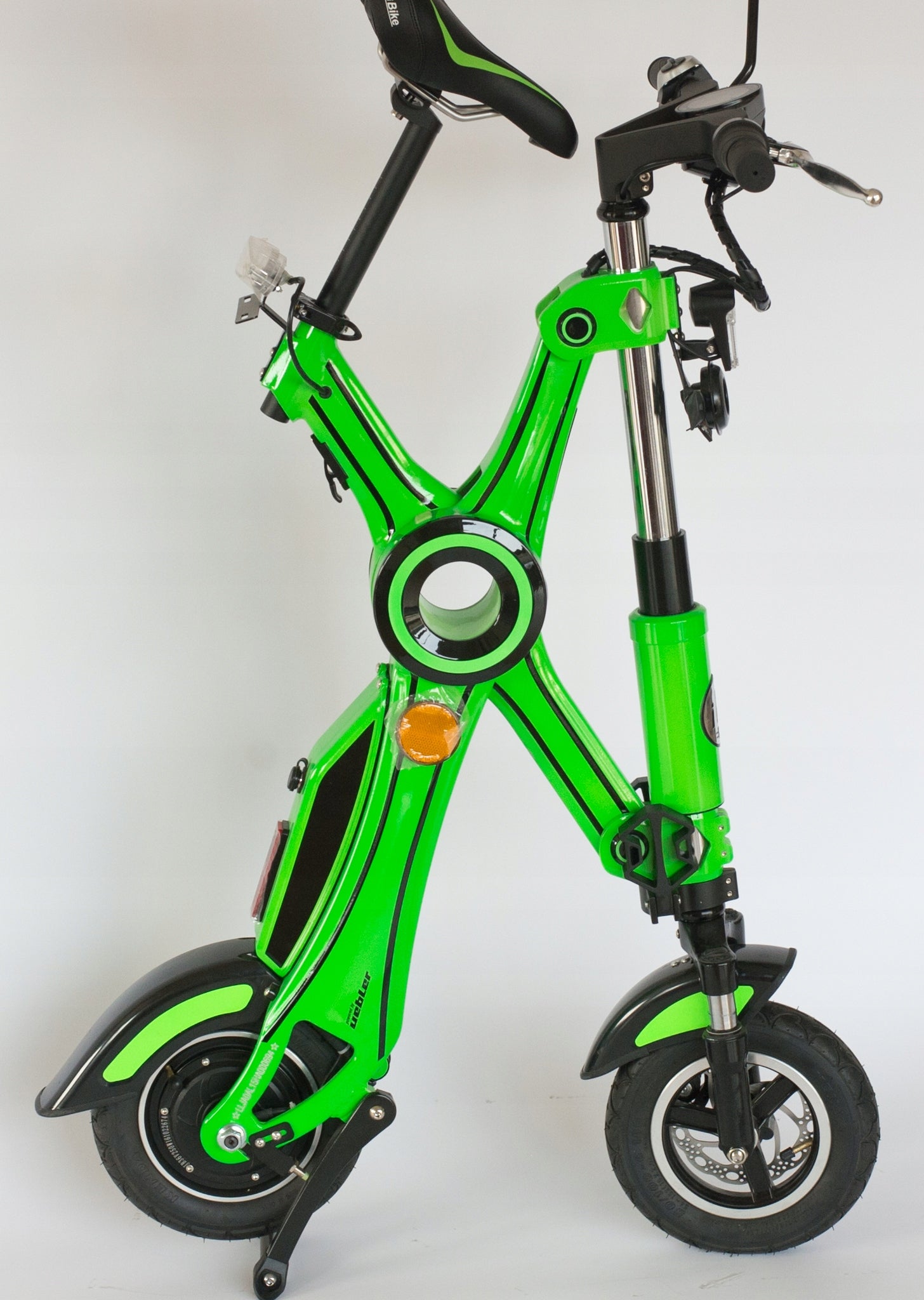 UEBLER FOLDING ELECTRIC SCOOTER Weight 19 kg