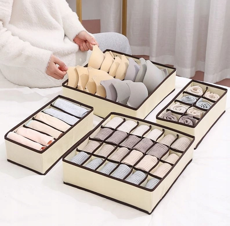 UNDERWEAR ORGANIZER SOCKS FOR DRAWER SET OF 4 PARTS BEIGE Manufacturer code KOMPLET ORGANIZERÓW NA BIELIZNĘ