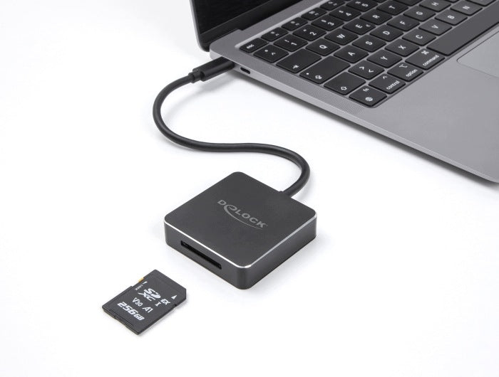 USB-C card reader for SD Express (SD 7.1) Delock 91019 Packaging status original