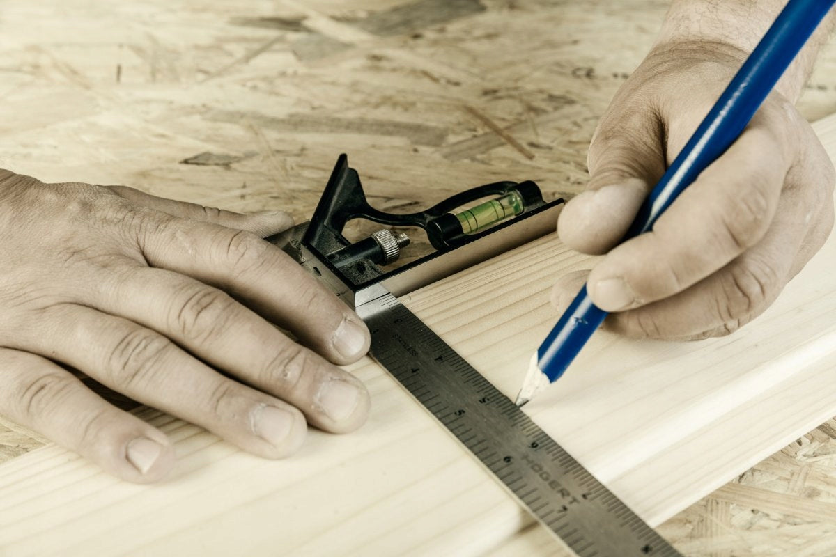 Universal joinery angle with level 300mm, Hoegert Technik Batteries included no