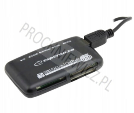 Universal memory card reader EA117