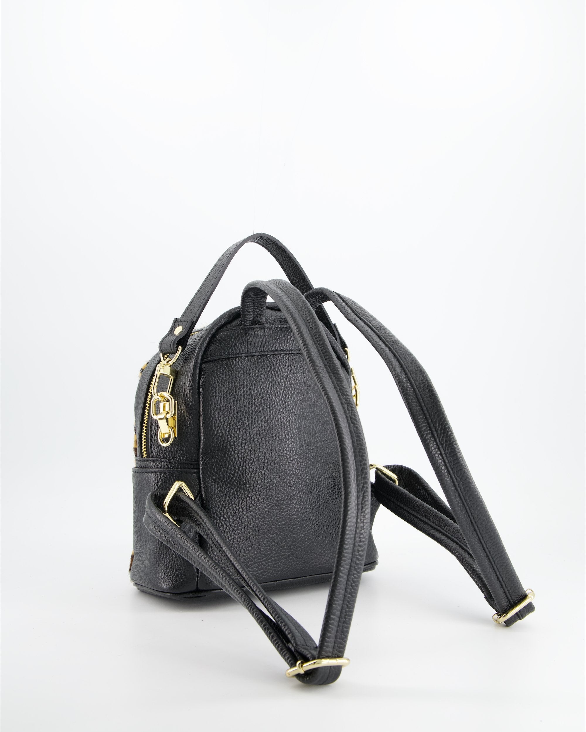 VENEZIA WOMEN'S BLACK LEOPARD PRINT BACKPACK WITH BRISTLES Brand VENEZIA