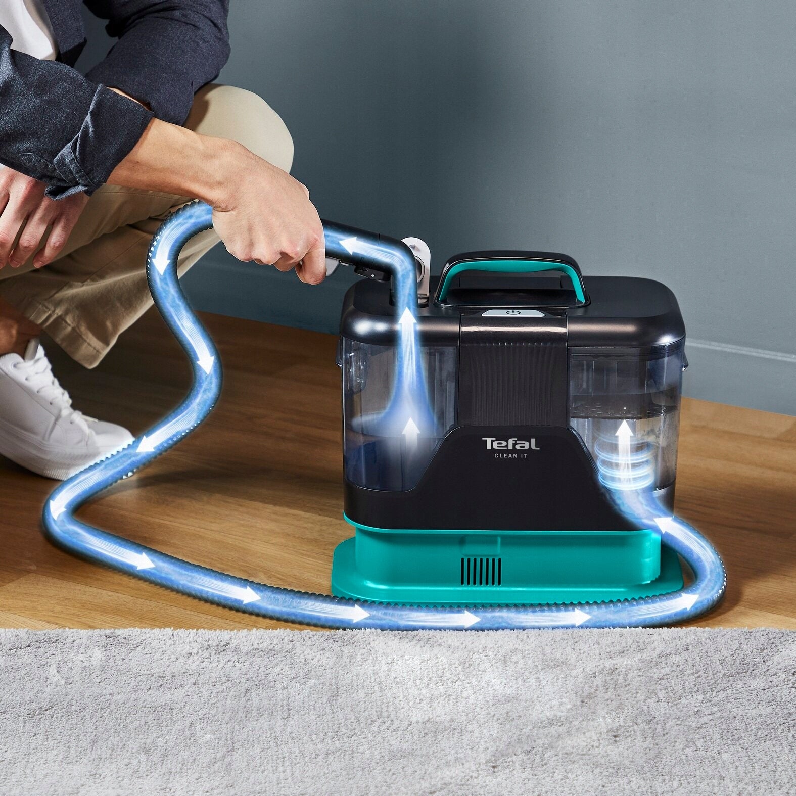 Vacuum cleaner Tefal IZ5020 750 W black Dust container volume 1.5 l