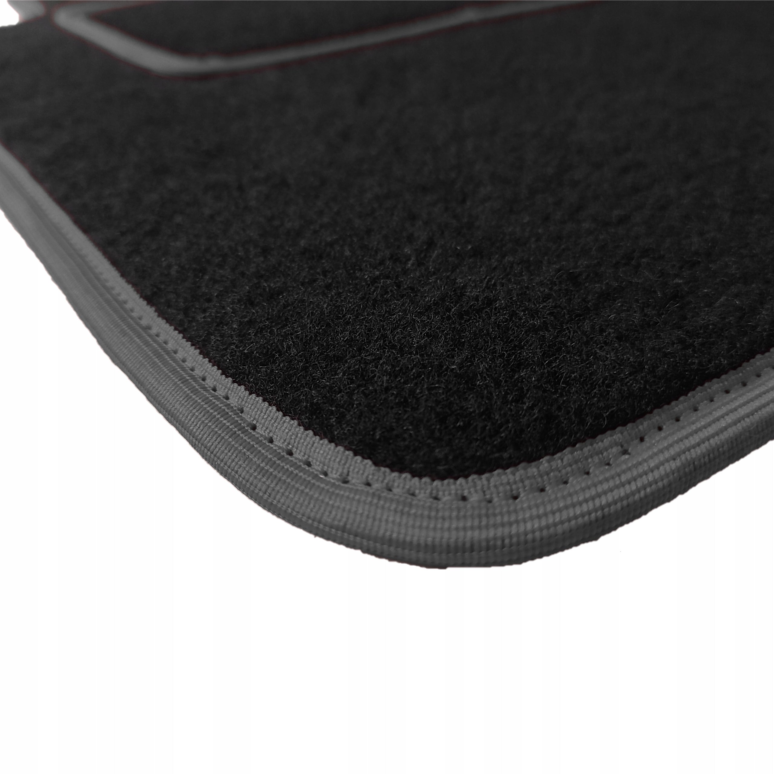 Velour rugs Ford Focus MK4 MATS FOR CAR Ford Focus MK4 WIPERS S Manufacturer no brand