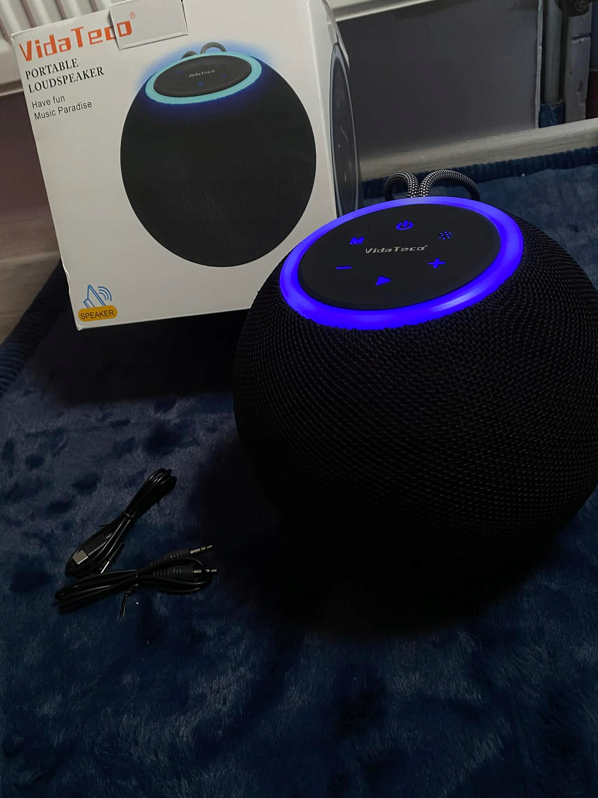 VidaTeco LED Bluetooth Speaker