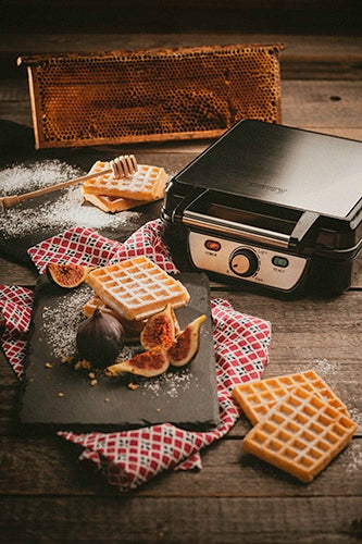 WAFFLE MAKER FOR 4 CRISPY WAFFLES XXL TEMPERATURE CONTROL NON-STICK COATING EAN (GTIN) 5908256834897