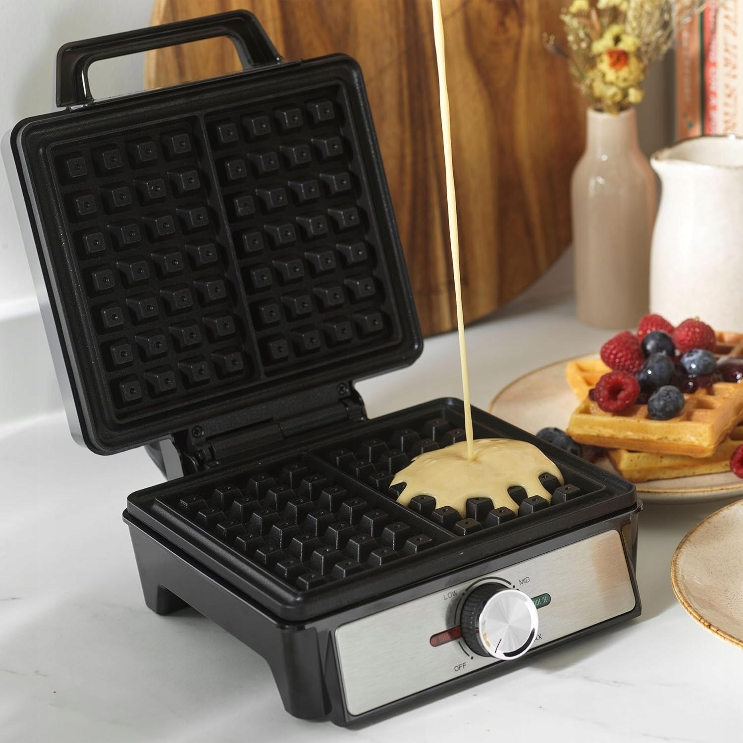 WAFFLE MAKER XXL 2 WAFFLES WITH TEMPERATURE CONTROL FLUFFY CRISPY WAFFLES Brand LTC
