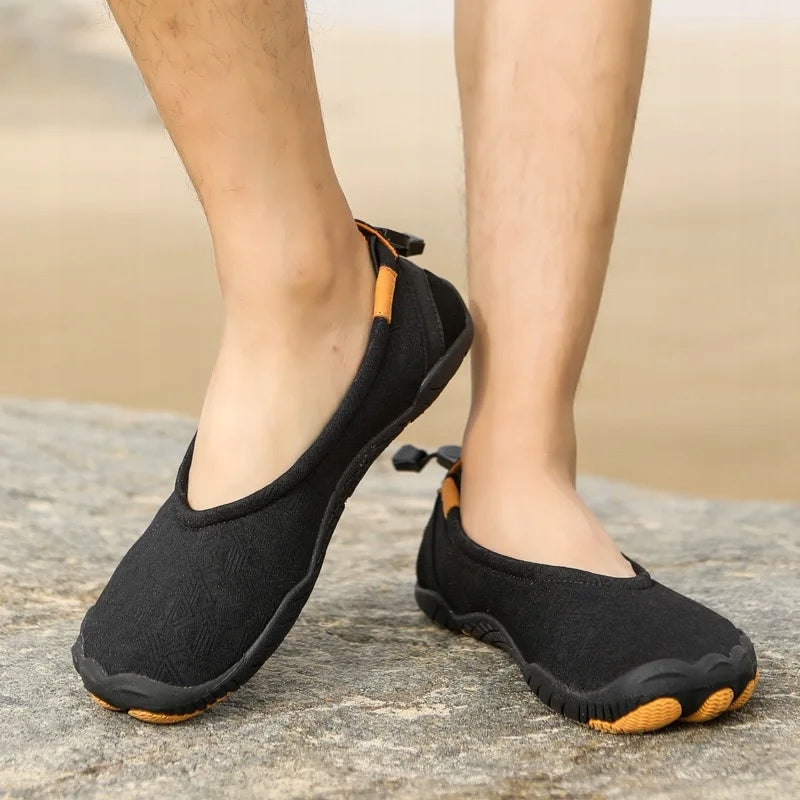 WATER SHOES + BEACH BAG SWIMMING SEA URCHINS CORAL REEF SPORTS BLACK Kind shoes